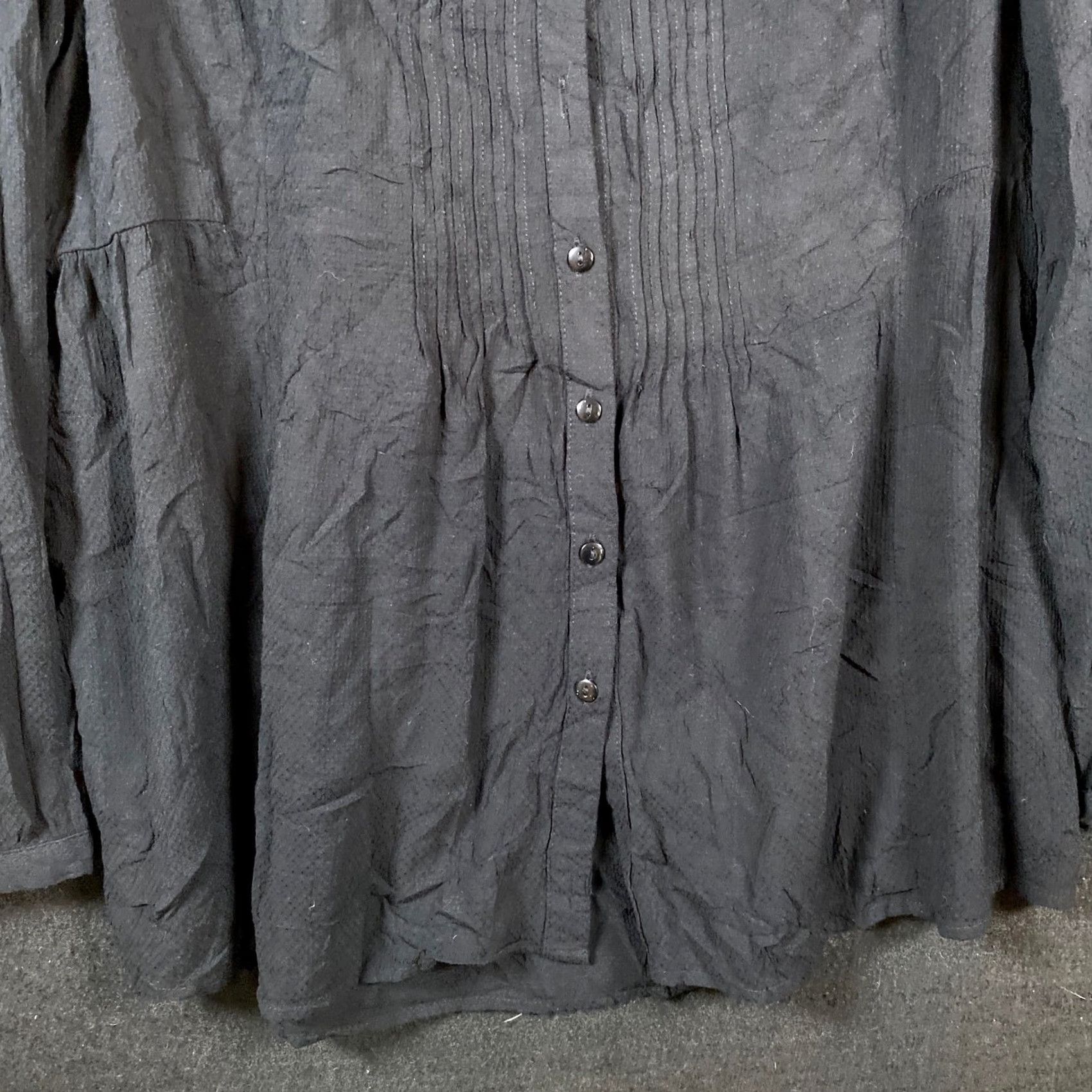 Lauren Conrad LC Lauren Conrad Blouse Black V Neck Button Down Long Sleeve Rayon L Womens Size L / US 10 / IT 46 - 4 Thumbnail
