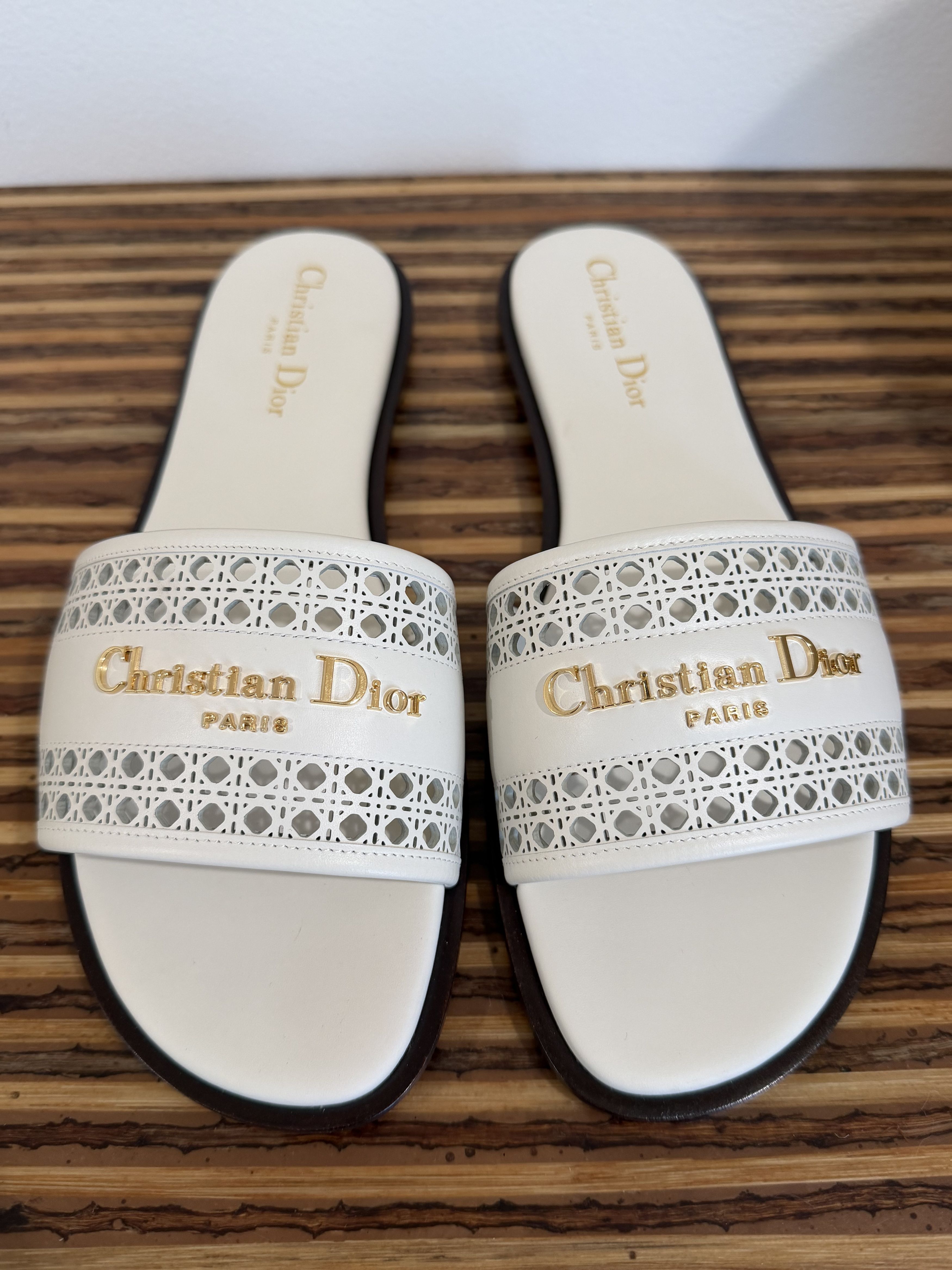 Dior D-Lane Dway Micro Cannage Leather Logo Slide Flat Sandal 39 Size US 9 / IT 39 - 15 Thumbnail