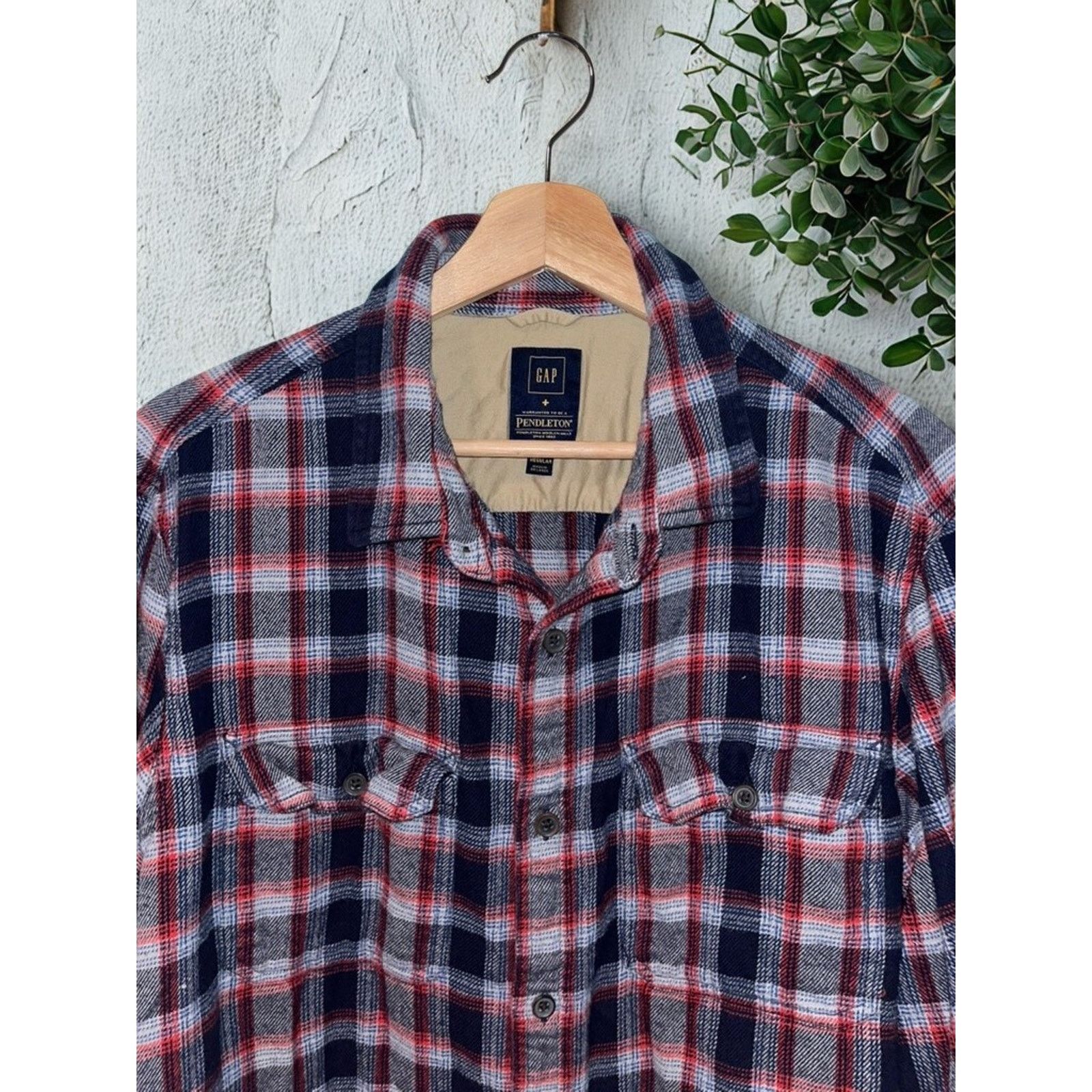 Gap Gap x Pendleton Flannel Shirt Men XL Red Navy Plaid Cotton Size US XL / EU 56 / 4 - 5 Thumbnail