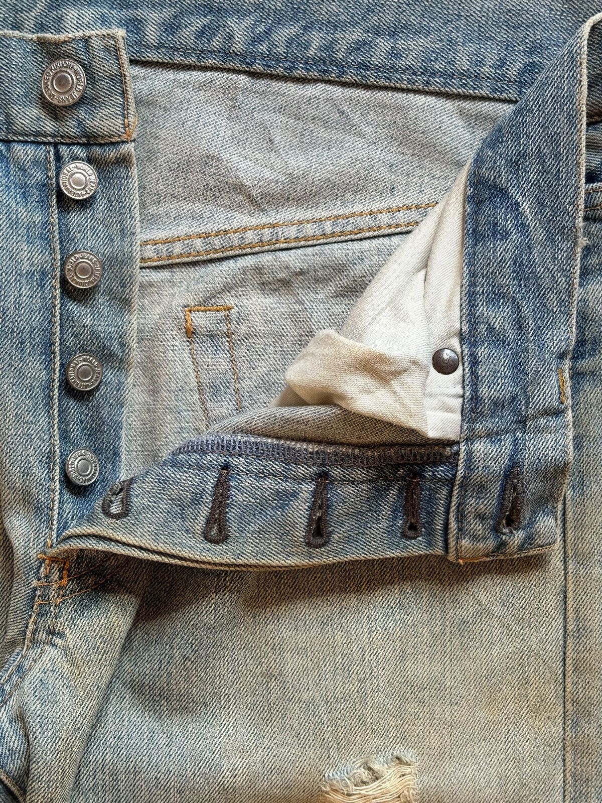 Japanese Brand × Takeo Kikuchi Vintage Japanese Takeo Kikuchi Mud Wash Distress Loose Jeans Size US 32 / EU 48 - 3 Thumbnail