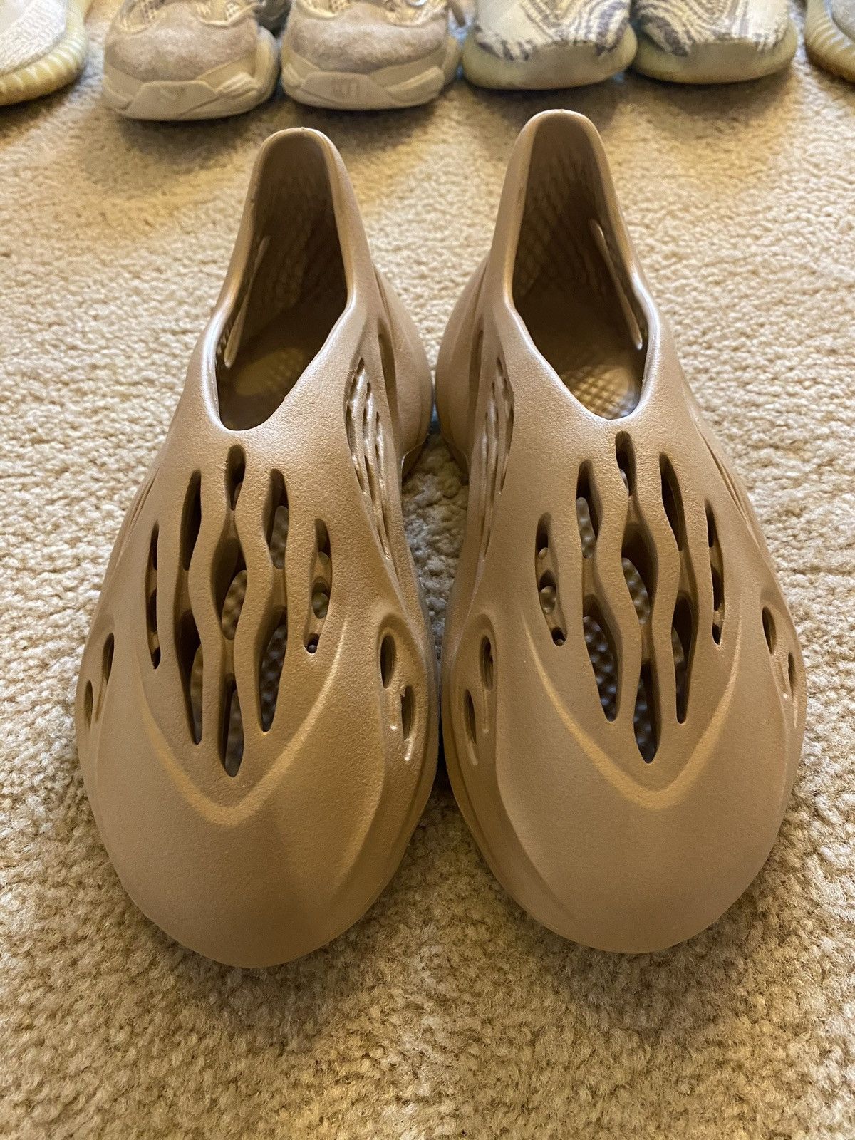 Adidas × Kanye West Yeezy Foam Rnners Ochre Size US 11 / EU 44 - 2 Thumbnail