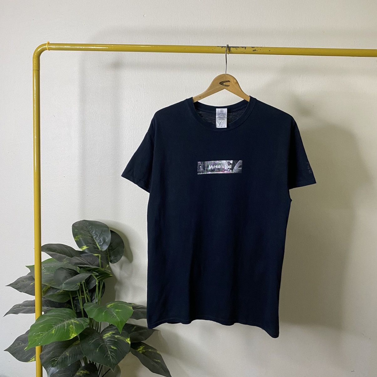 Band Tees Vintage Y2K My Hair Is Bad Japanese Rock Band T Shirt Size US M / EU 48-50 / 2 - 1 Thumbnail