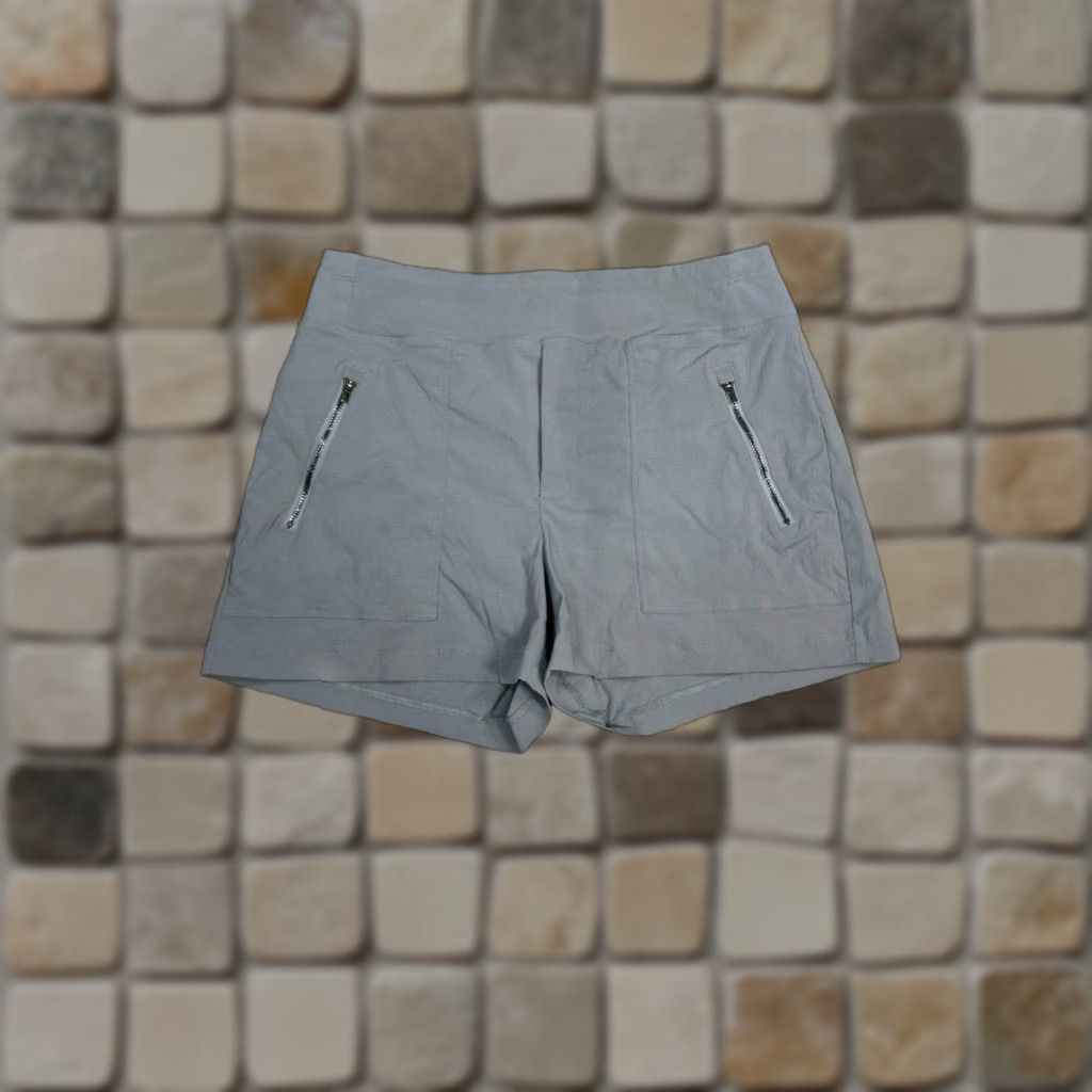 VINTAGE Athleta Trekkie North Shorts Womens 6 Gray Stretch High Rise Workout Running