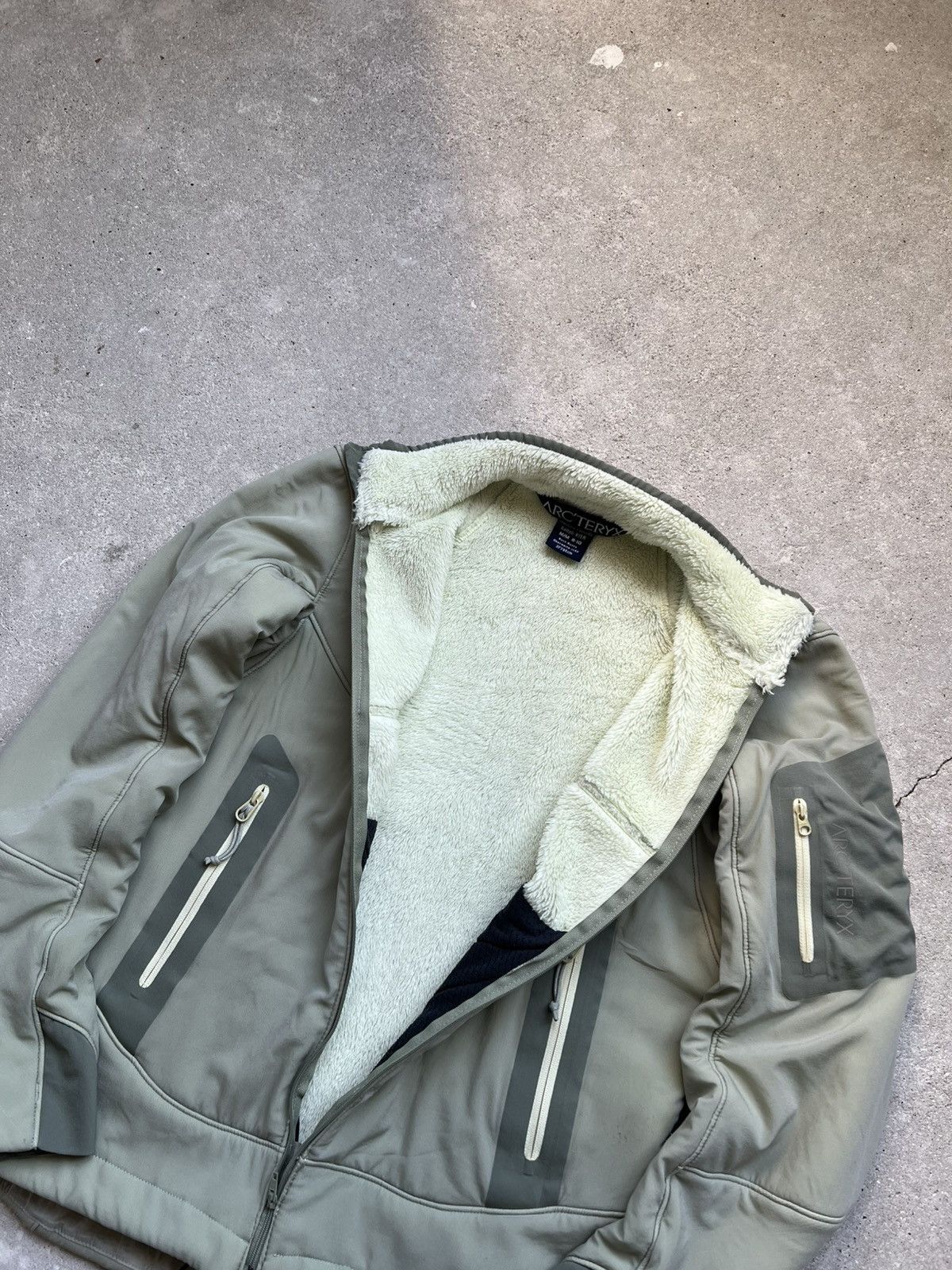 Arc'teryx × Vintage Vintage Arcteryx fleece jacket Size S / US 4 / IT 40 - 8 Thumbnail