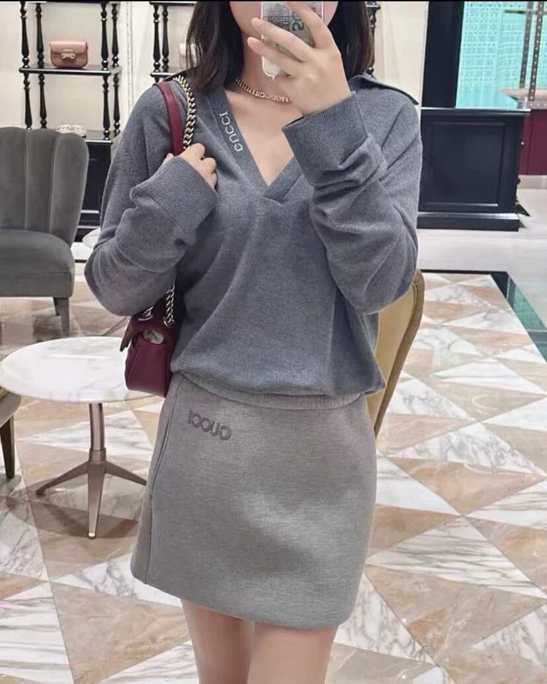 Gucci Gucci Gray logo letter wool long-sleeved sweater 2501-Nexta Size US L / EU 52-54 / 3 - 9 Thumbnail