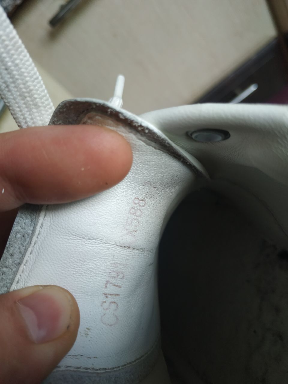 Dolce & Gabbana Dolce & Gabbana Daymaster Womens White Gold Sneakers 7 IT Size US 10 / IT 40 - 5 Thumbnail