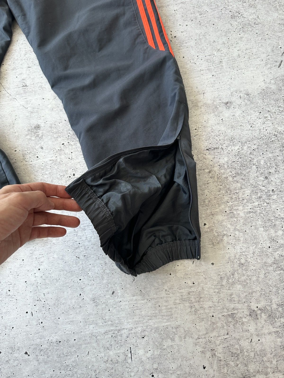 Adidas Adidas track pants Size US 36 / EU 52 - 7 Thumbnail