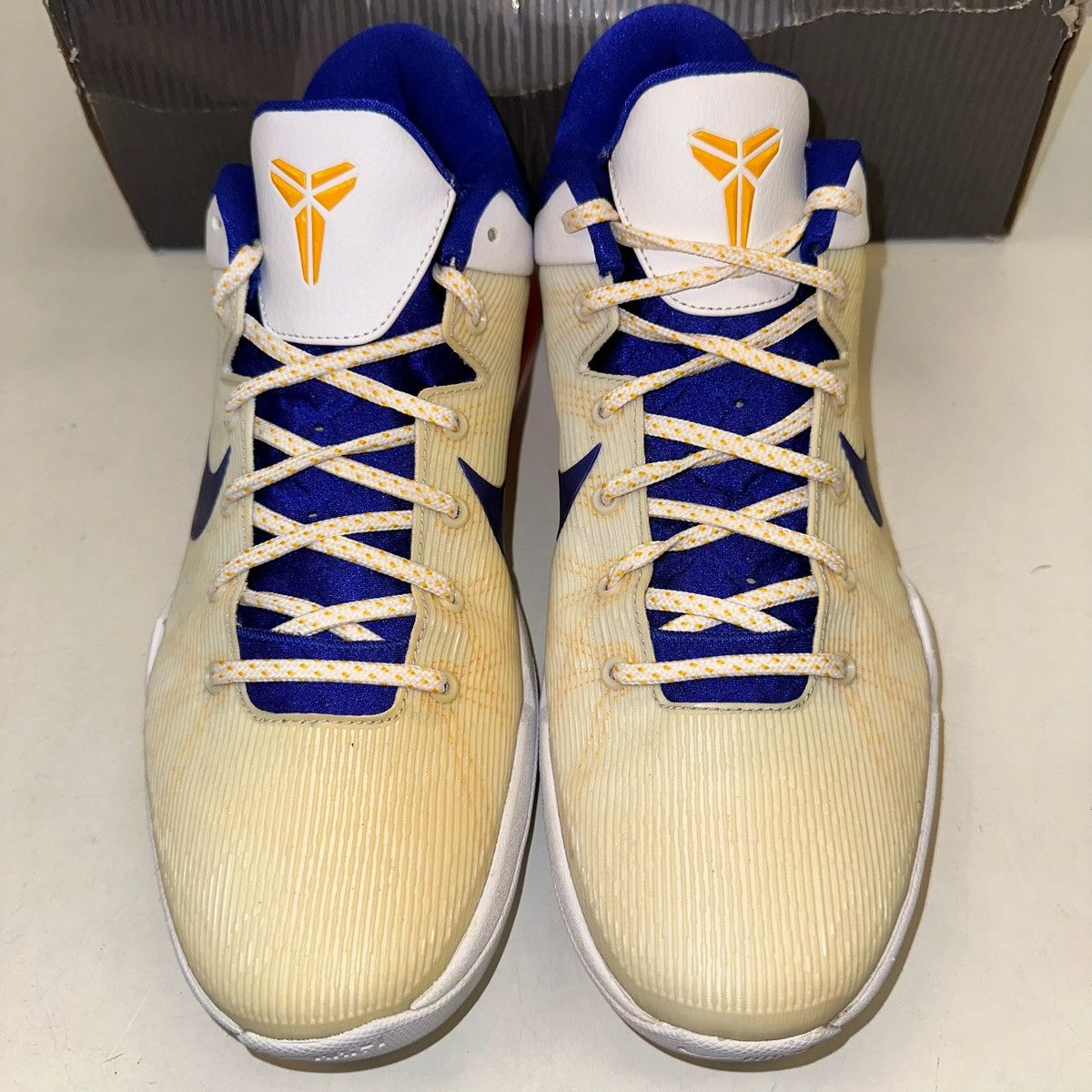 Nike Size 13 - Nike Zoom Kobe 7 System 'Lakers' - 488371 101 Size US 13 / EU 46 - 4 Thumbnail
