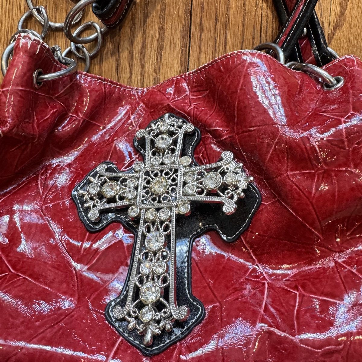 Vintage Vintage 2002 Red and Black Rhinestoned Cross Purse Size ONE SIZE - 2 Thumbnail
