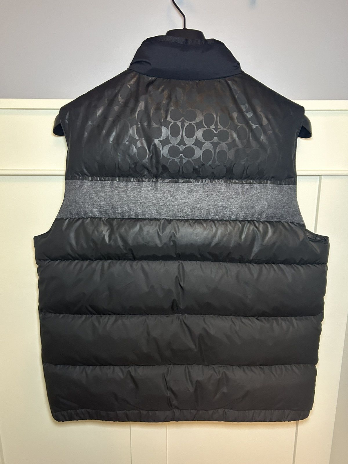 Coach Coach monogram down puffer vest Size US XL / EU 56 / 4 - 2 Thumbnail