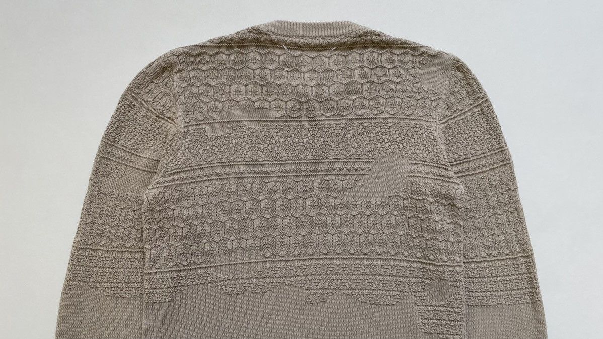 Maison Margiela ‘Destroyed Fair Isle’ Weave Beige Sweater Size US M / EU 48-50 / 2 - 14 Thumbnail