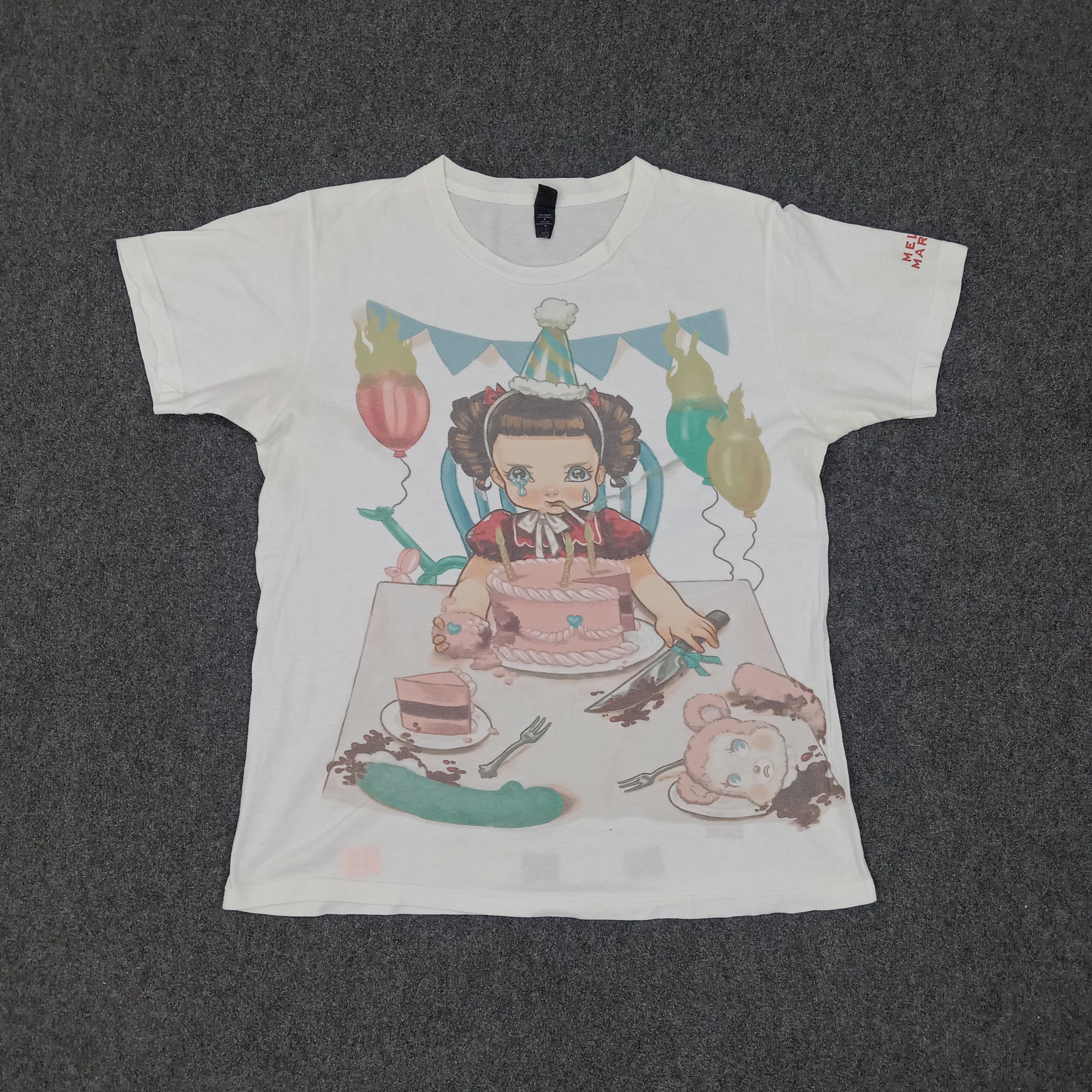 Band Tees × Vintage Cry Baby Melanie Martinez Tour 2016 Band Tshirt Size US M / EU 48-50 / 2 - 1 Thumbnail