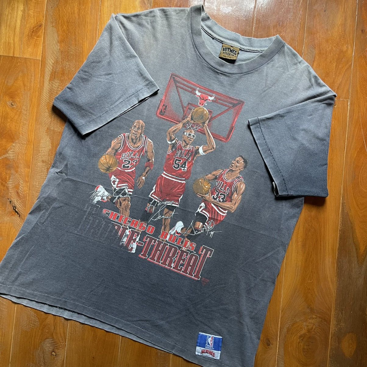 Vintage Chicago bull 90’ Size US L / EU 52-54 / 3 - 2 Thumbnail