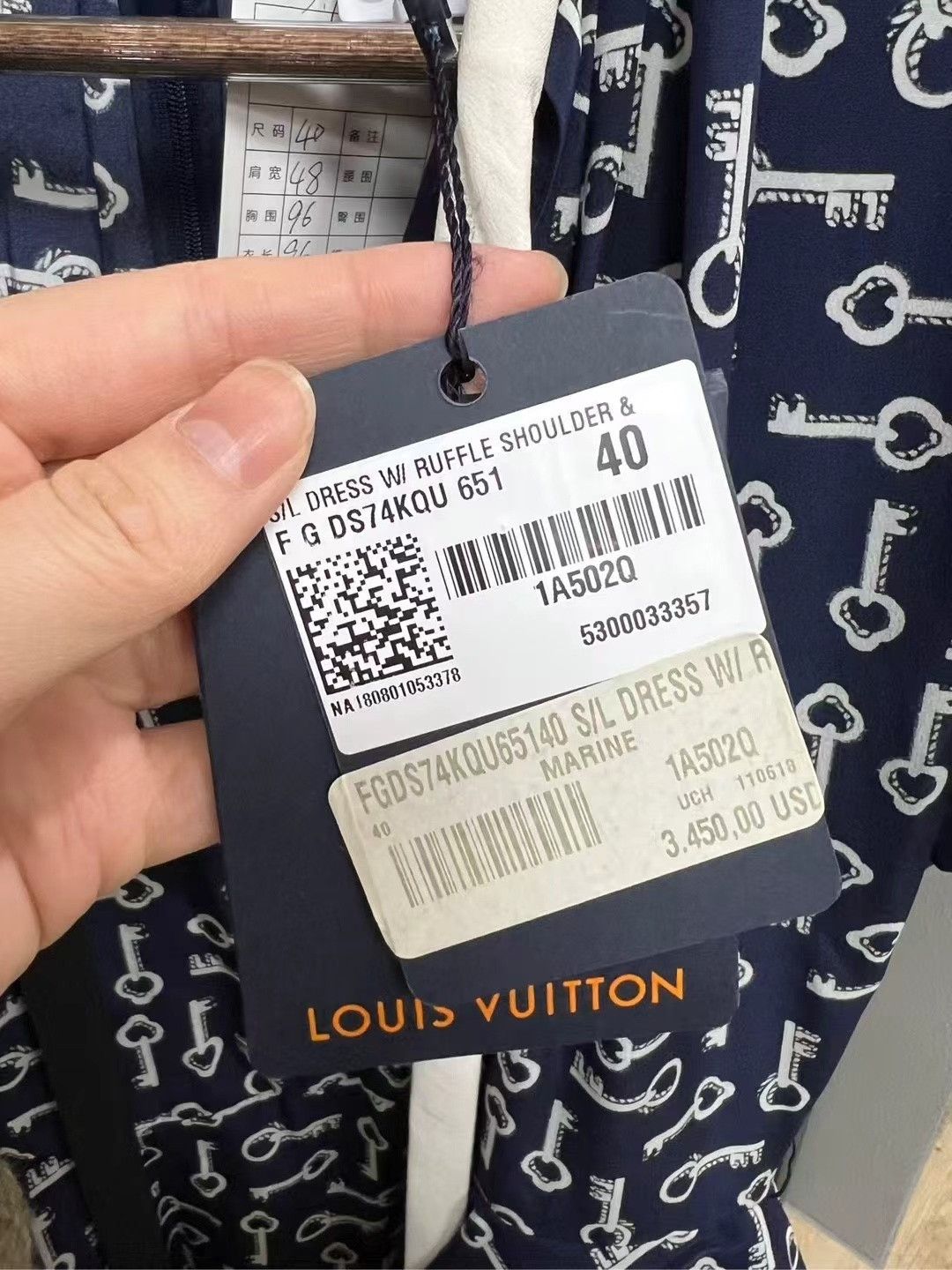 Louis Vuitton Louis Vuitton Silk Key Print Dress Size US 5 / EU 37 - 3 Thumbnail