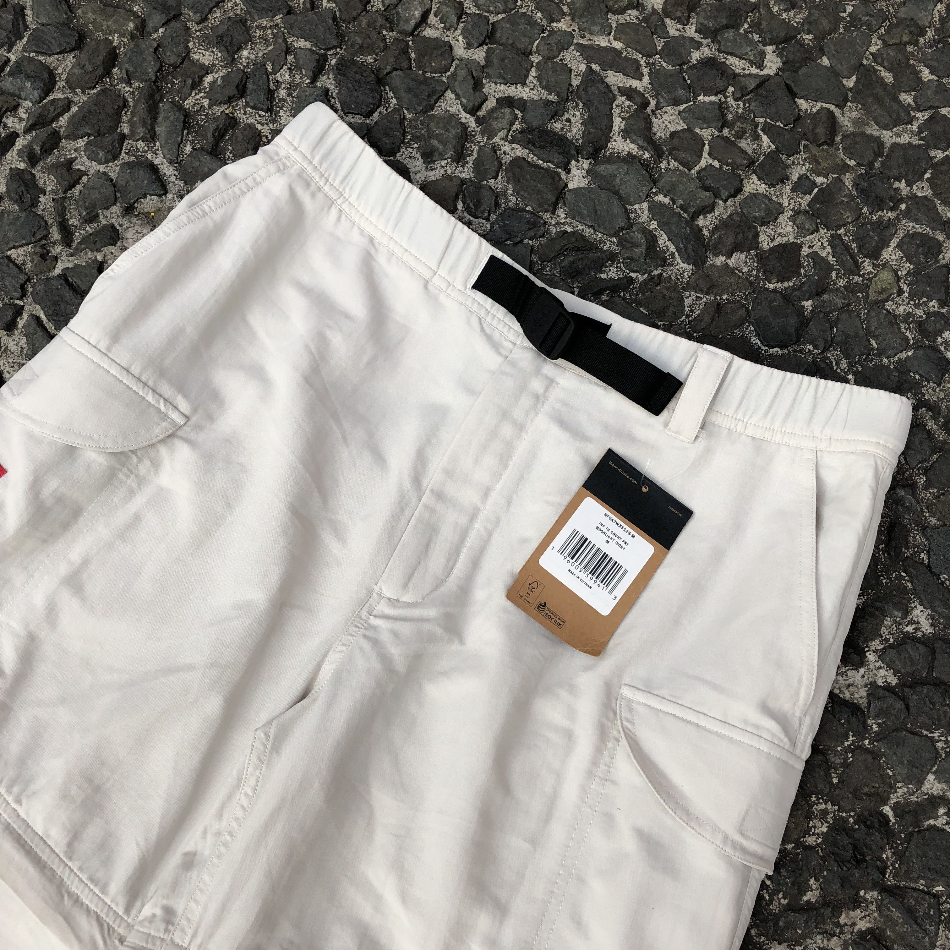 Supreme × The North Face Supreme x The North Face Trekking Zip-off Belted Pants Size US 34 / EU 50 - 2 Thumbnail