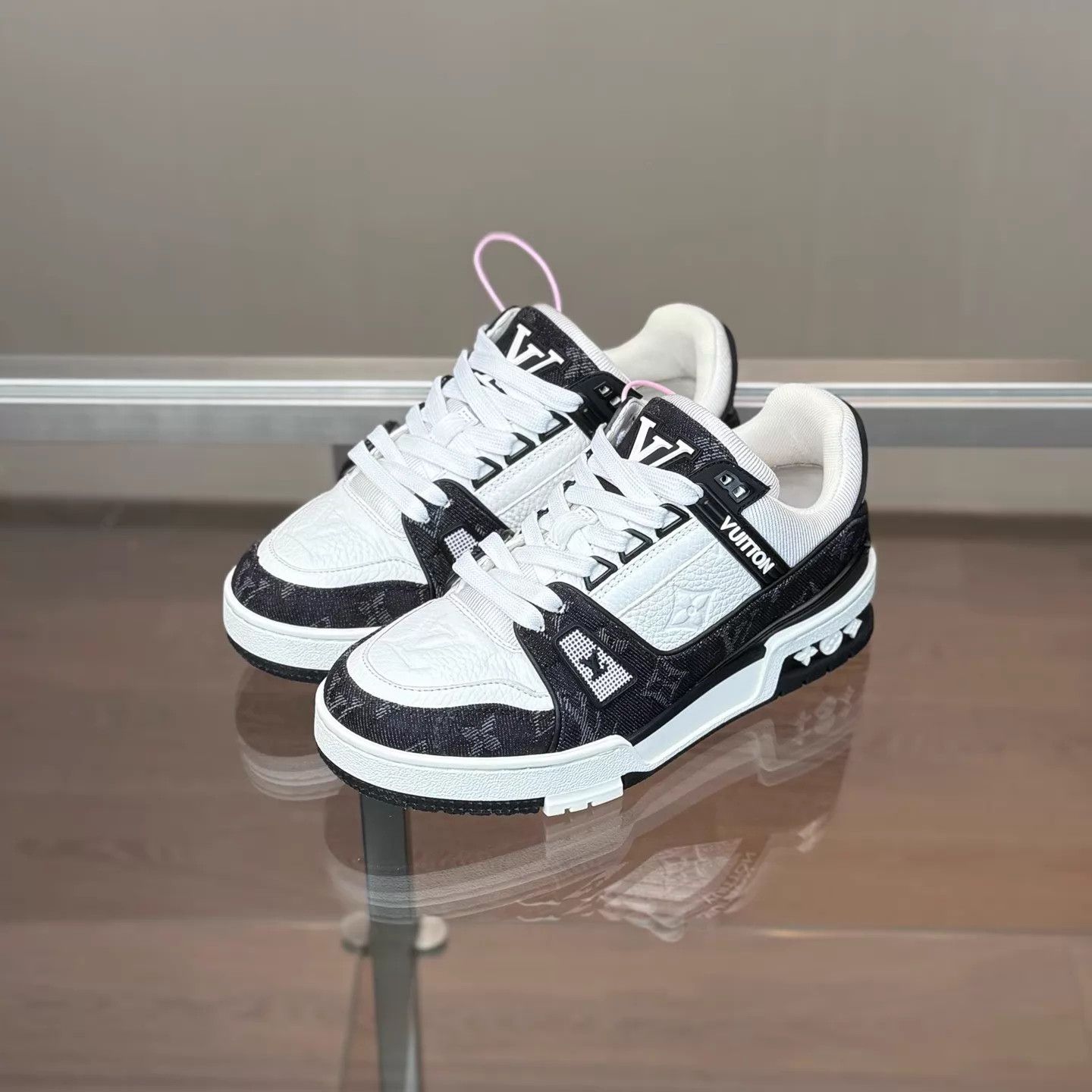 Louis Vuitton LOUIS VUITTON LV Trainer 24 Black White Denim 35.5 98 Size US 5 / IT 35 - 1 Thumbnail