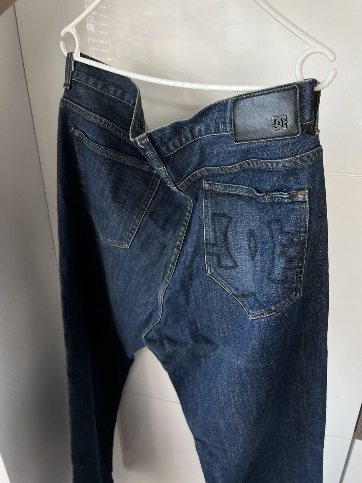 DC Vintage Dc Shoes Big Logo Loose Fit Y2K Opium Selvage Jeans Size US 34 / EU 50 - 1 Thumbnail