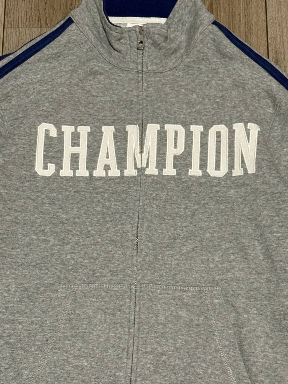 Champion vintage champion zip up hoodie mens xl gray/white Size US XL / EU 56 / 4 - 2 Thumbnail