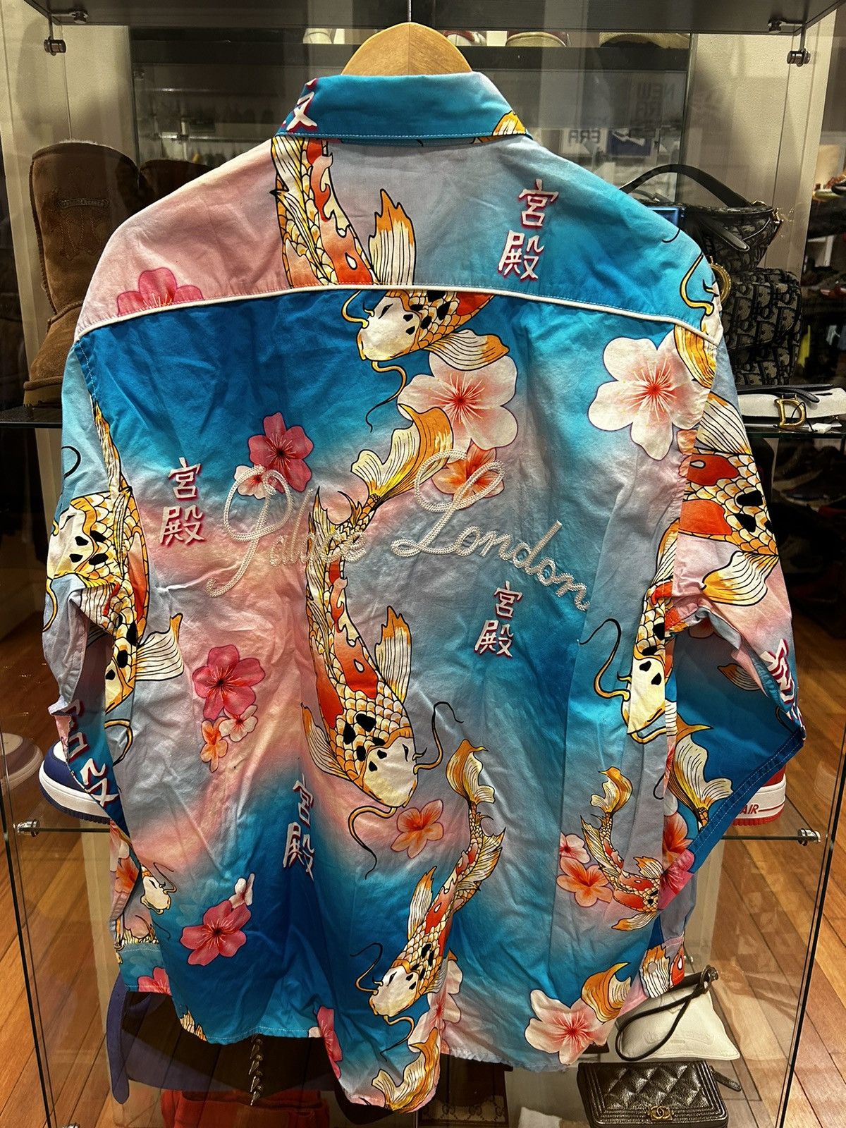 Palace Palace London Koi Button Up Size US XL / EU 56 / 4 - 2 Thumbnail