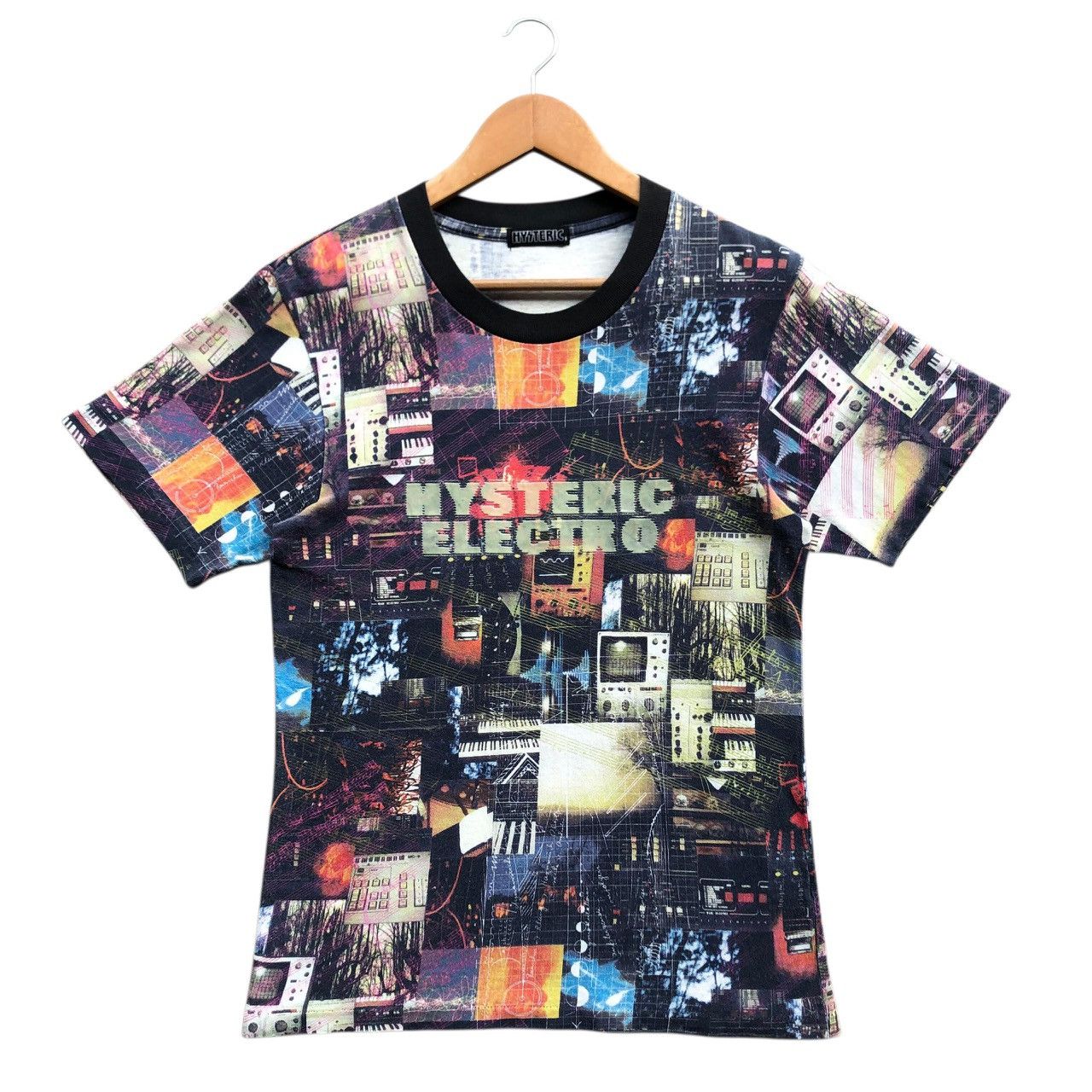 Hysteric Glamour 💥rare💥 2000s HYSTERIC GLAMOUR electro full print tshirt Size US S / EU 44-46 / 1 - 1 Thumbnail