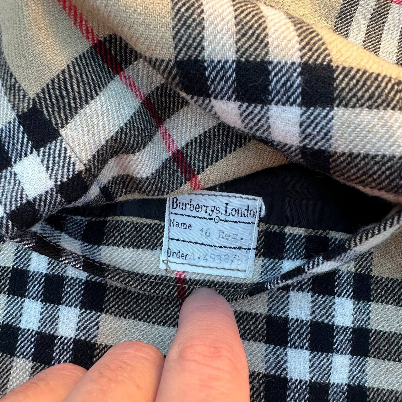 Burberry Vintage Burberrys Woman’s Jacket + Skirt Suit Size L / US 10 / IT 46 - 11 Thumbnail