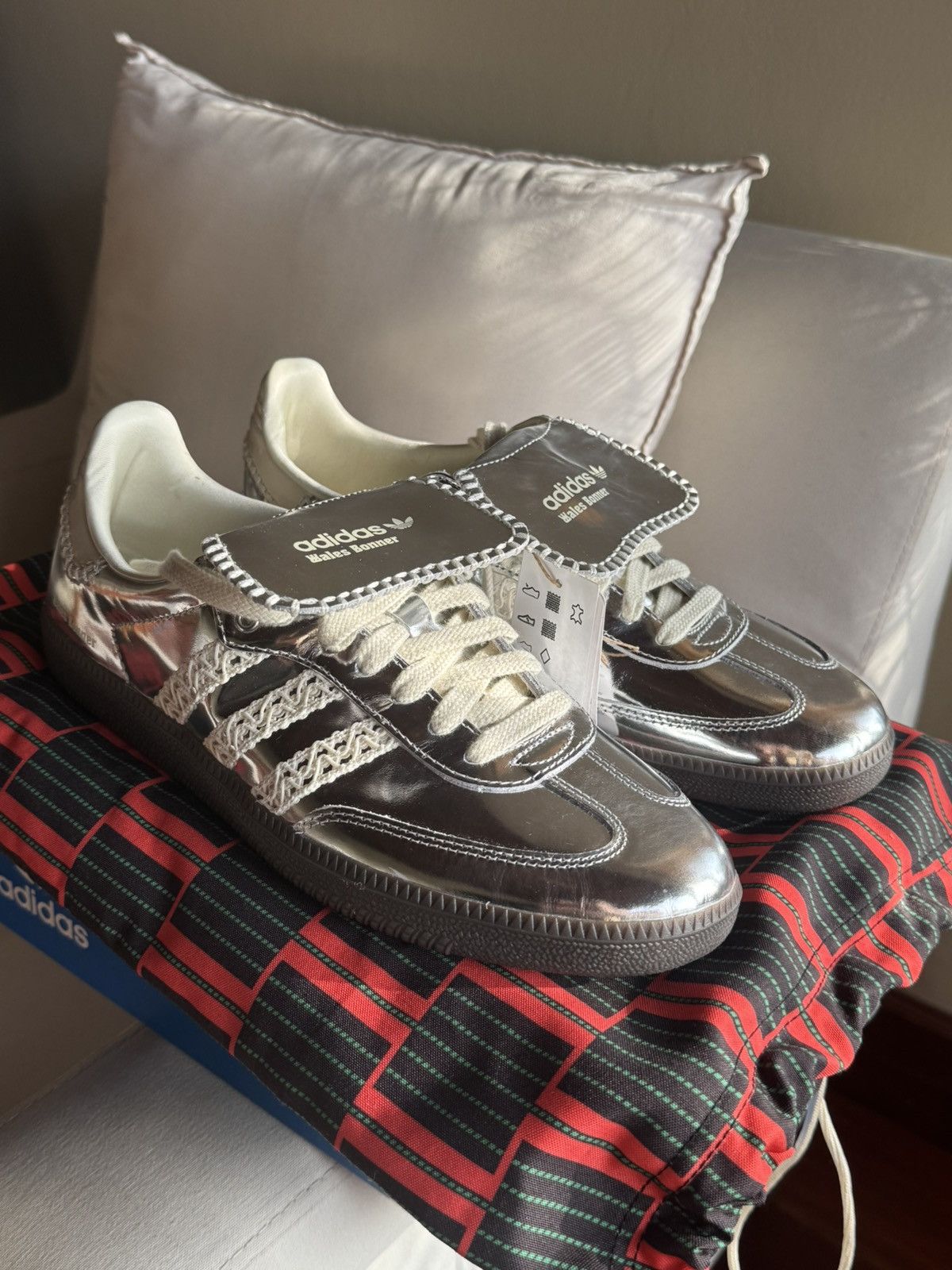 Adidas × Wales Bonner Adidas Wales Bonner Samba Silver Size US 10.5 / EU 43-44 - 11 Thumbnail