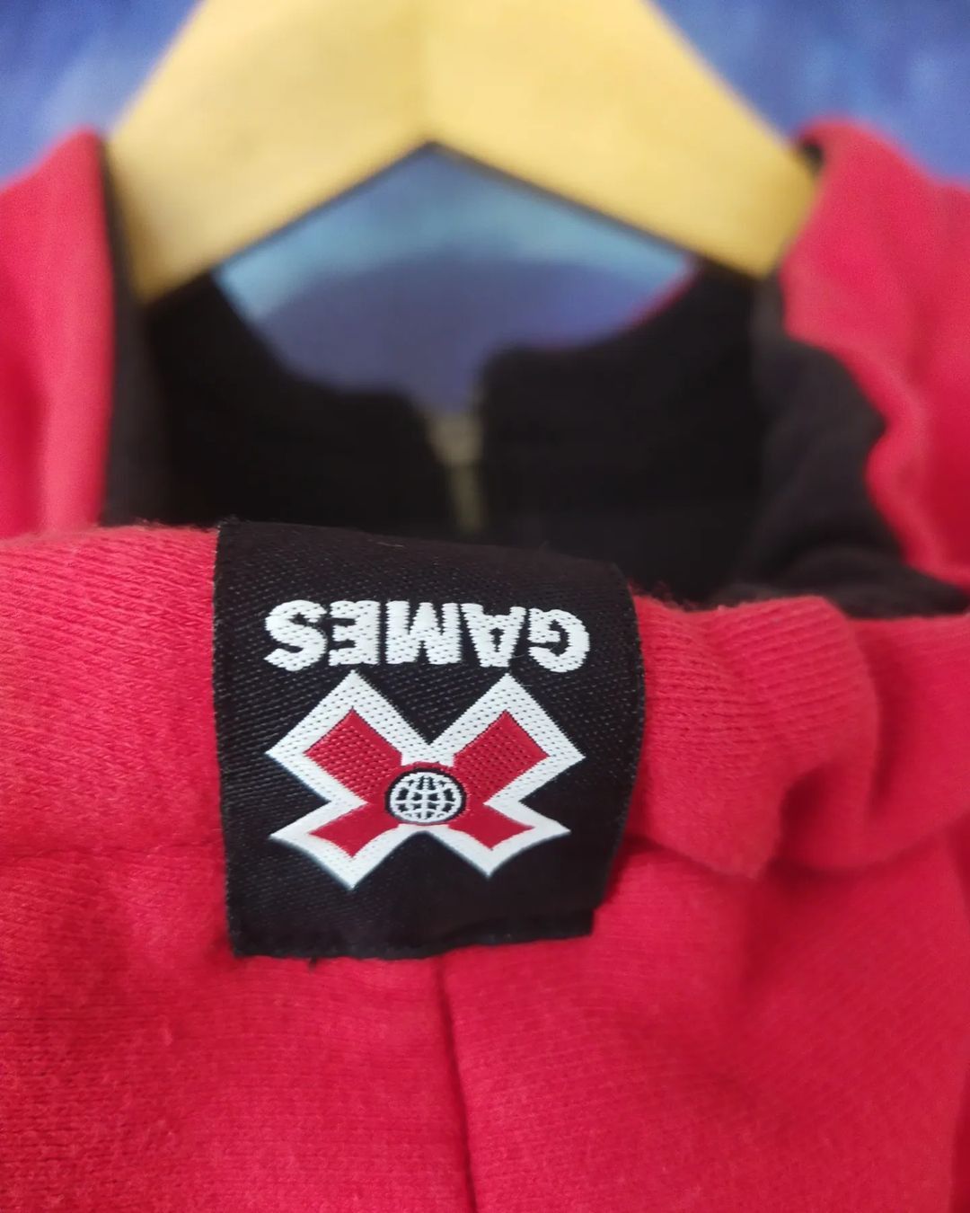 Vintage X Games x Allone Snowboards Red and Black Zipper Hoodie Size US XL / EU 56 / 4 - 5 Thumbnail