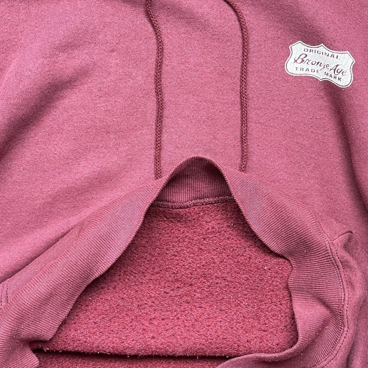 Vintage BRONZE AGE 1980s FISH SKULL SURF DESIGN REAL VINTAGE HOODIE Size US M / EU 48-50 / 2 - 21 Thumbnail