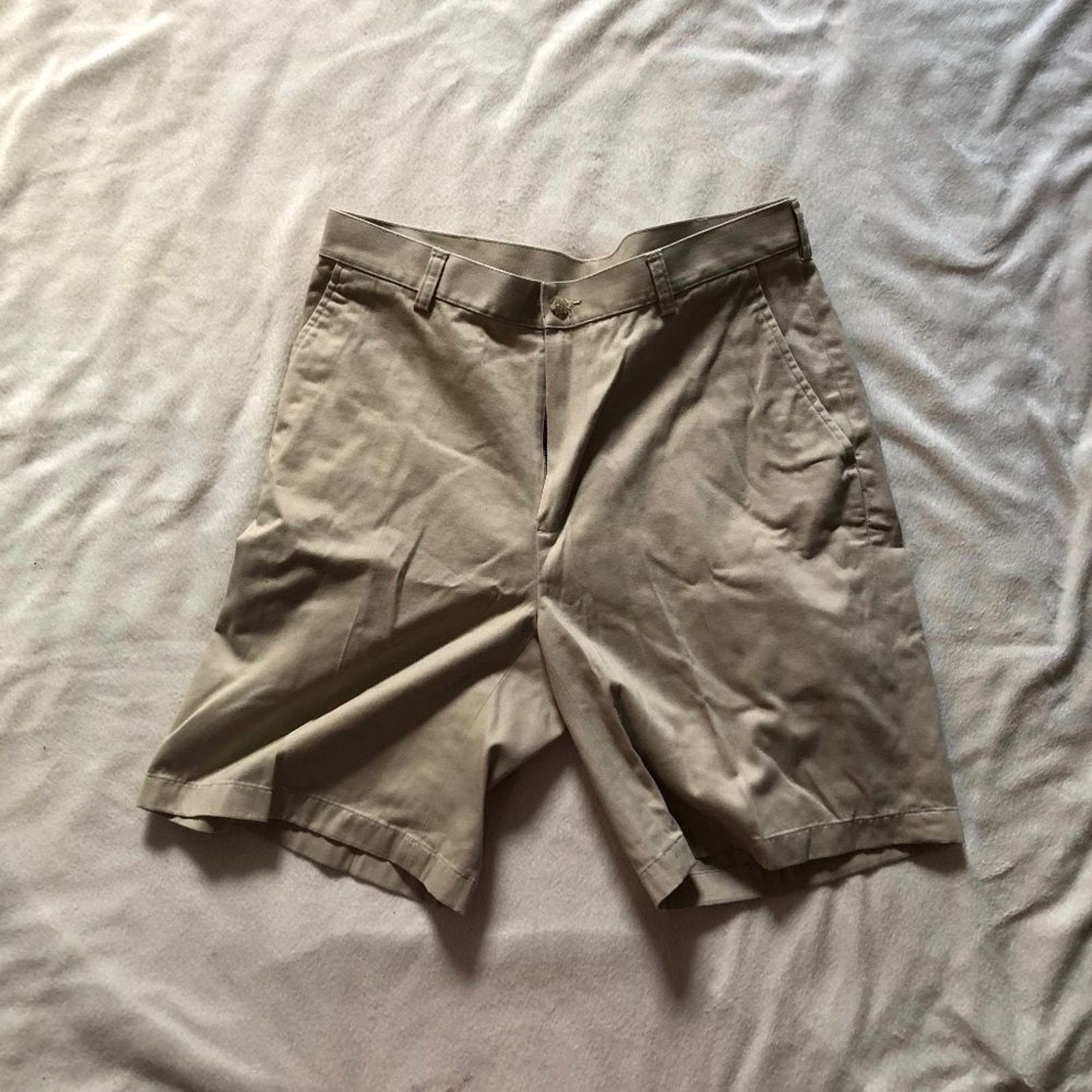 Jos. A. Bank Joseph A Bank Tan Neutral Chino Shorts | Sz 35 Size US 35 - 2 Thumbnail