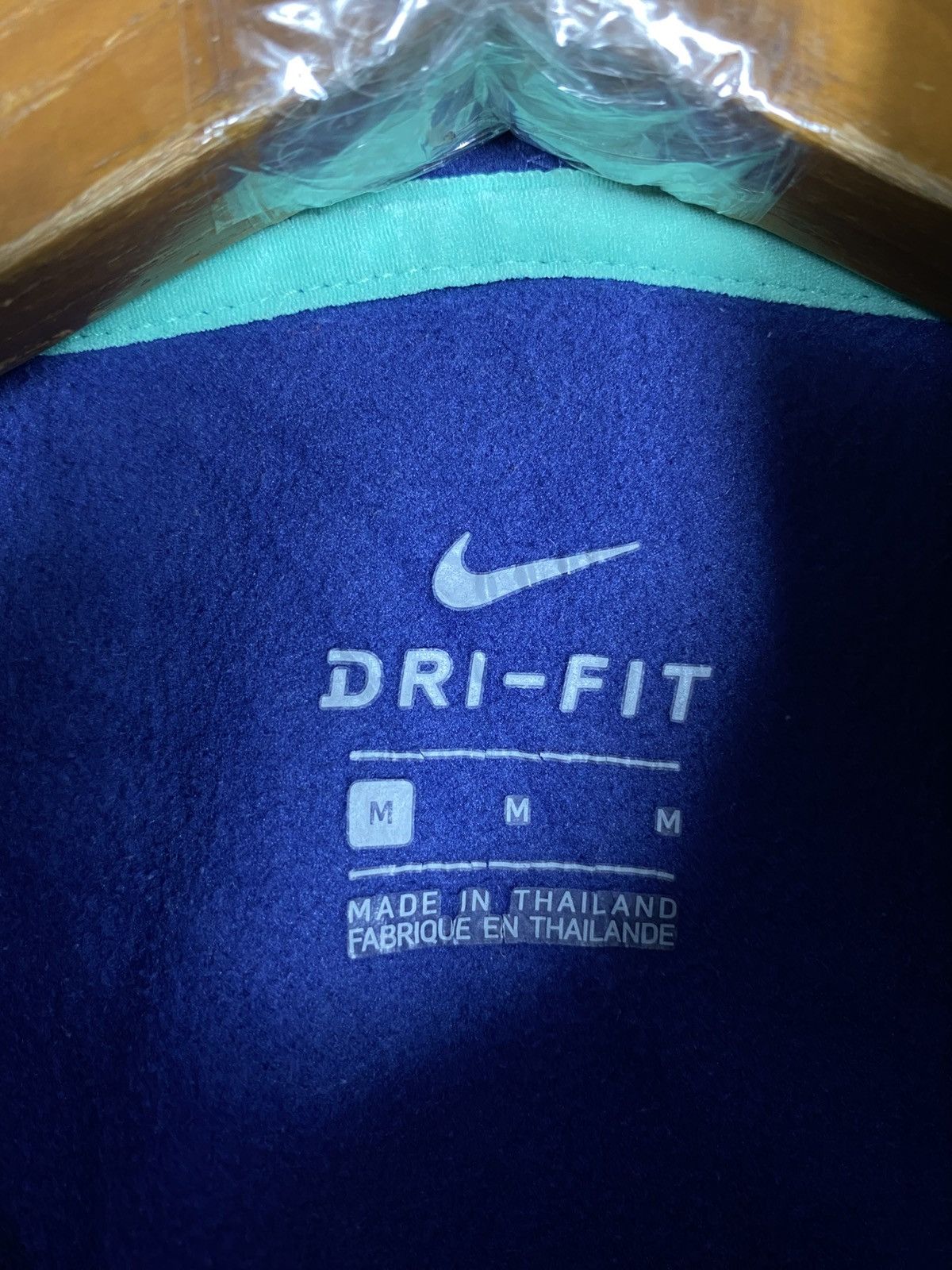 Nike Rare‼️ Nike Dri Fit Hoodie Small Logo Size M / US 6-8 / IT 42-44 - 5 Thumbnail