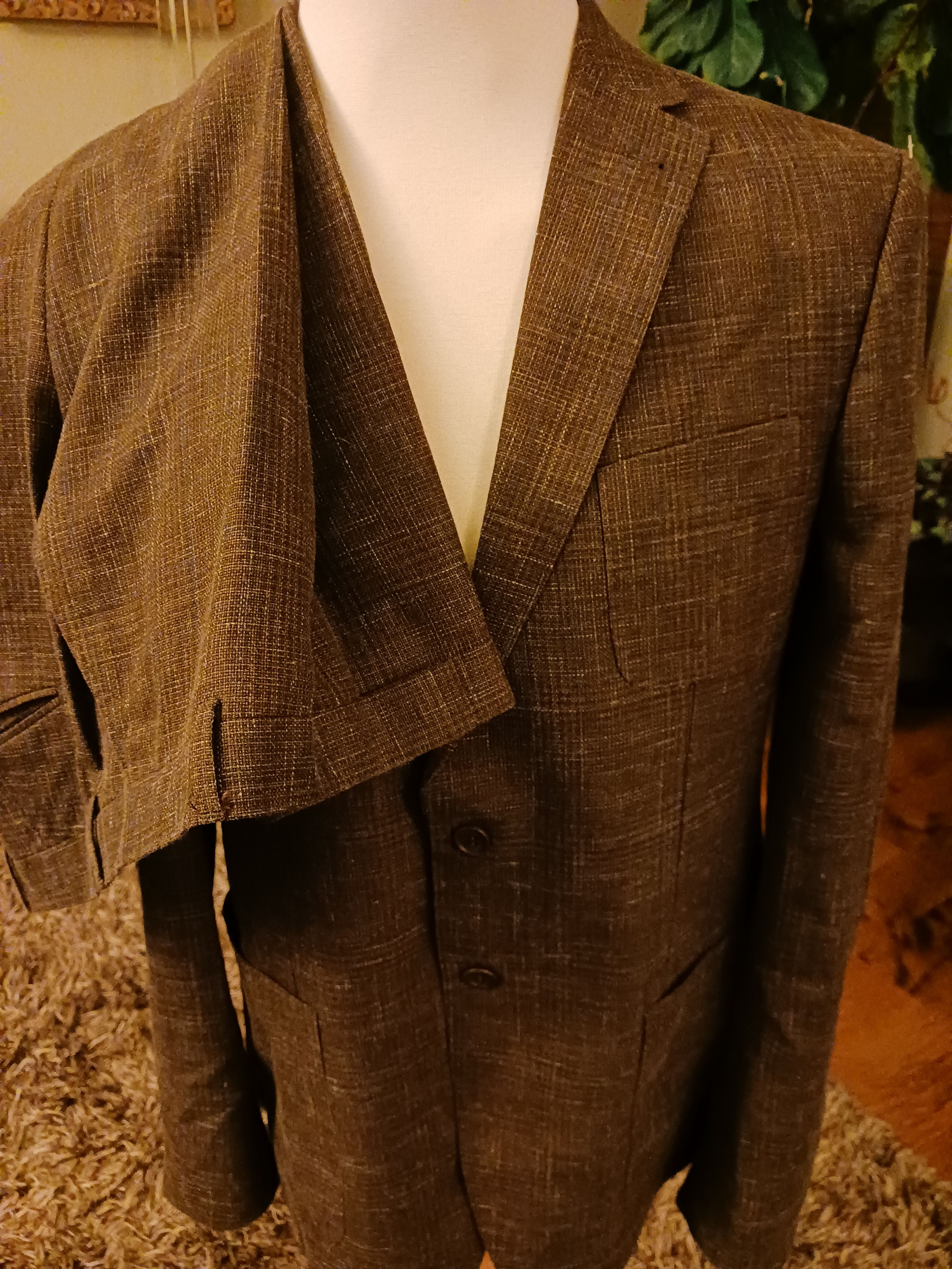 Other Connoisseur Paris Wool/Silk Slim Fit 2 button Suit Size 42R - 1 Thumbnail