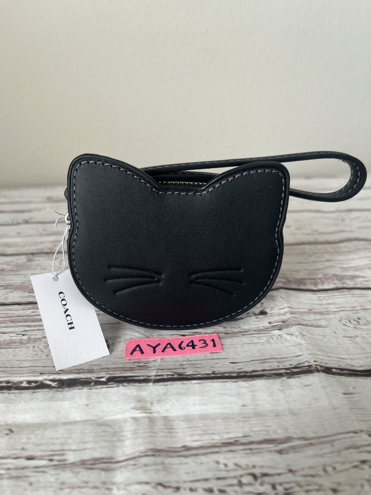 Kate Spade Coach cat coin case Size ONE SIZE - 1 Thumbnail