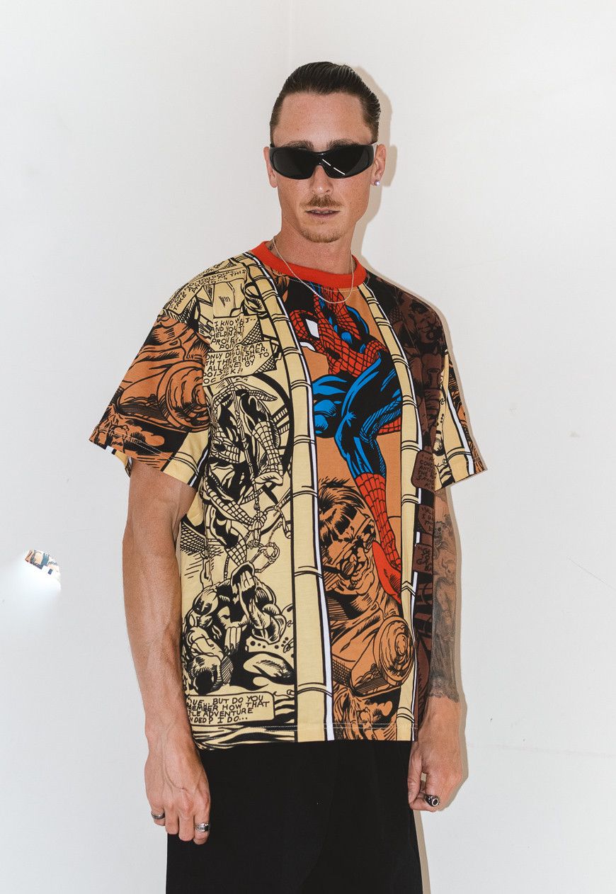 Marvel Comics × Vintage 90s collectible Marvel Comics Spiderman all-over Print Tee Size US XL / EU 56 / 4 - 6 Thumbnail