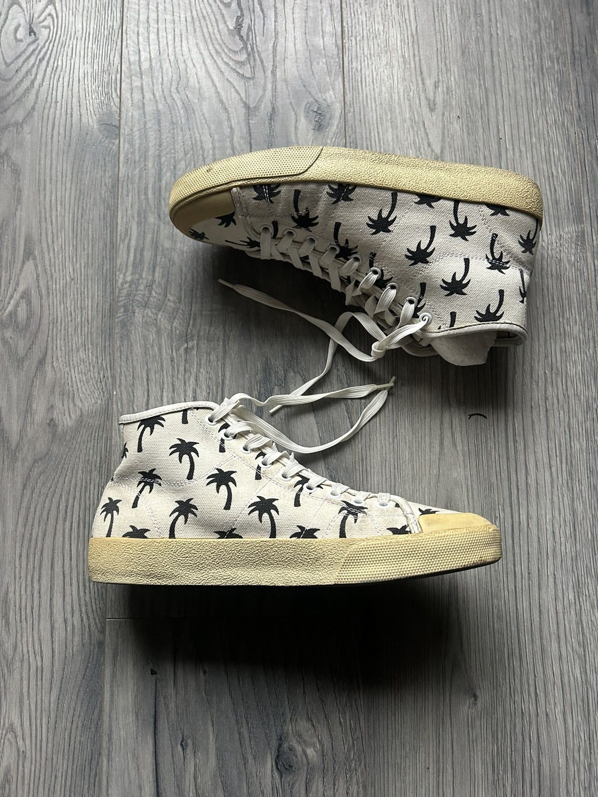 Saint Laurent Paris Palm Tree Print Canvas High-Top Sneakers Size US 7.5 / EU 40-41 - 2 Thumbnail