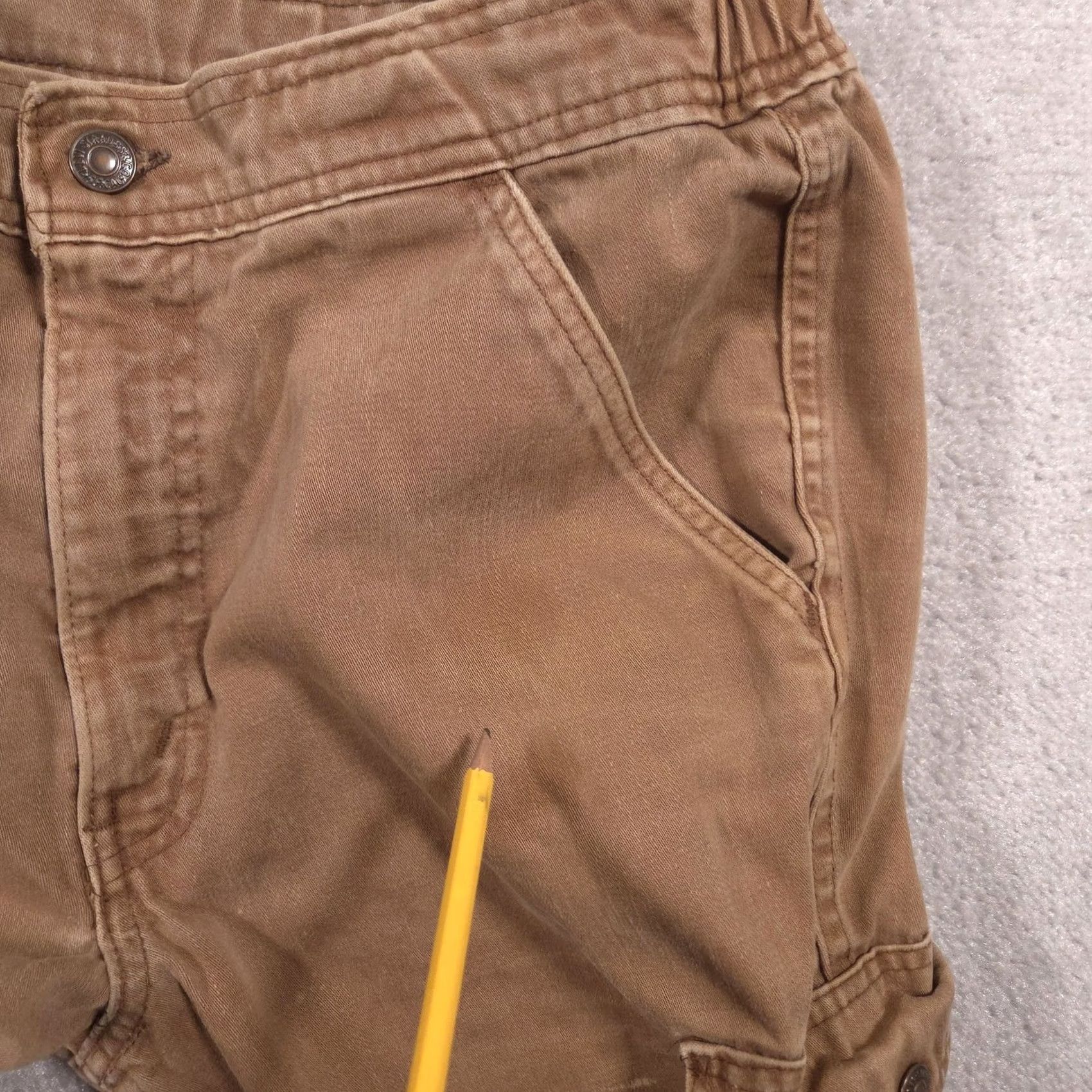 Vintage L.L.Bean Cargo Pants Mens 32x30 Brown Elastic Waist Utility Casual Workwear Pants Mens Brown Cargo Straight Leg Front Zip Button Closure Pockets 32x30 Size US 32 / EU 48 - 4 Thumbnail
