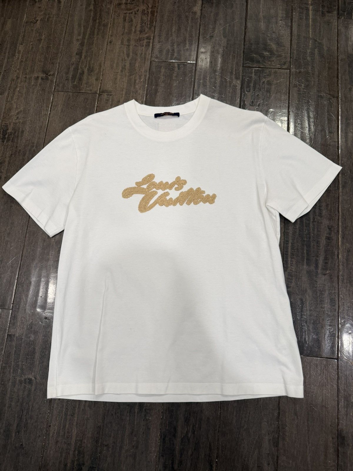 Louis Vuitton Louis Vuitton Embroidered Signature T-Shirt Size US XXL / EU 58 / 5 - 1 Thumbnail