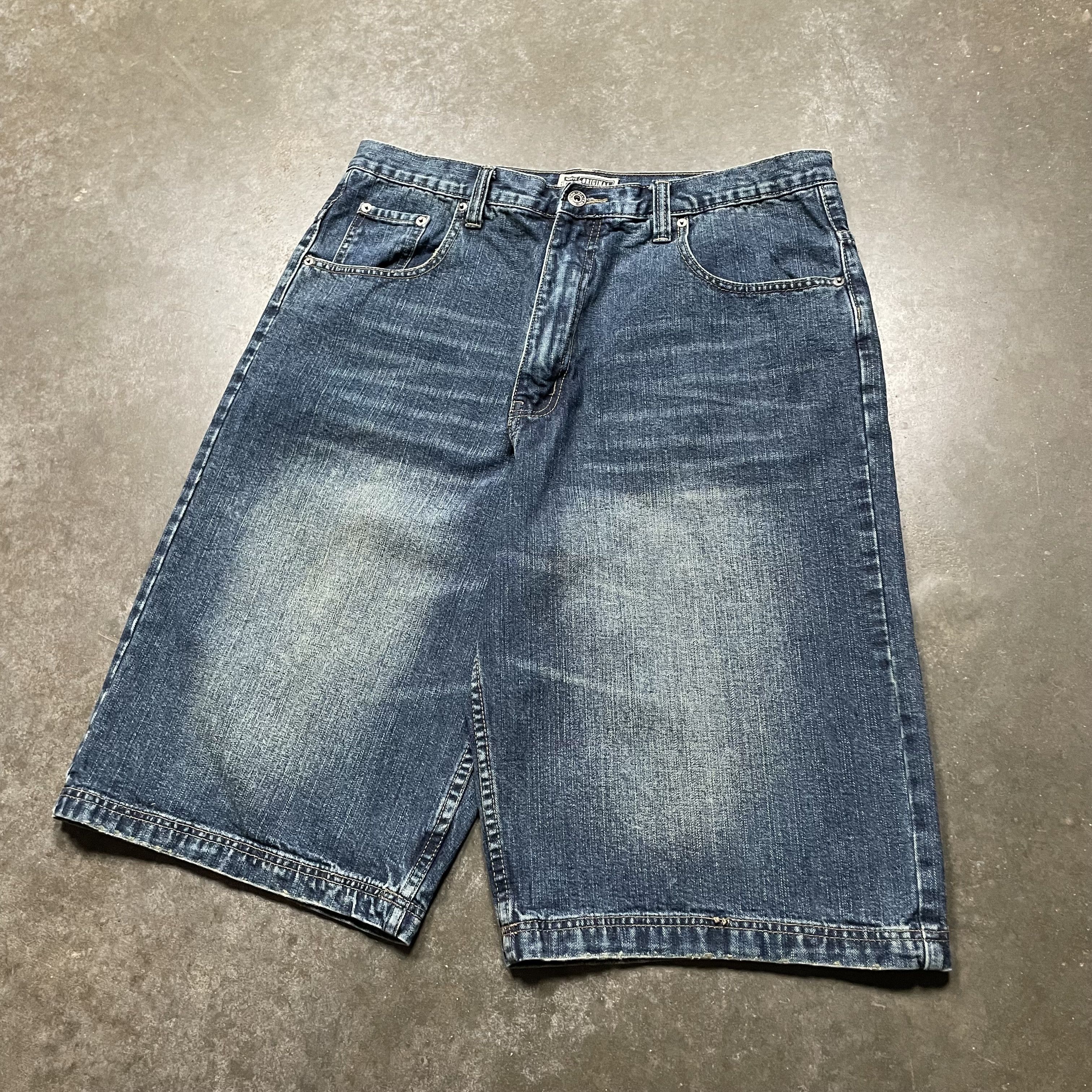 Southpole × Vintage Y2K Baggy Faded Jean Shorts 00s Skater Grunge 90s Size US 36 / EU 52 - 5 Thumbnail