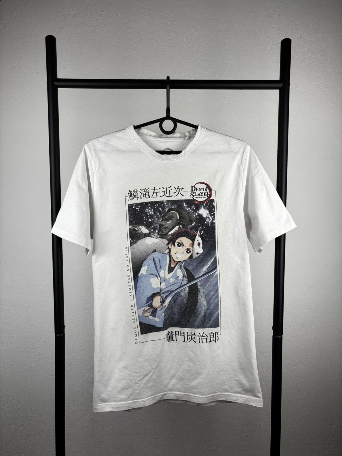 Other Demon Slayer Big Logo t shirt size M Size US M / EU 48-50 / 2 - 1 Thumbnail
