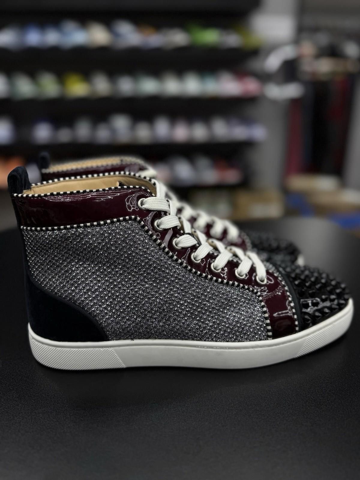 Christian Louboutin Christian Louboutin Orlato Flat Spike Sneakers 42EU/9US Size US 9 / EU 42 - 3 Thumbnail