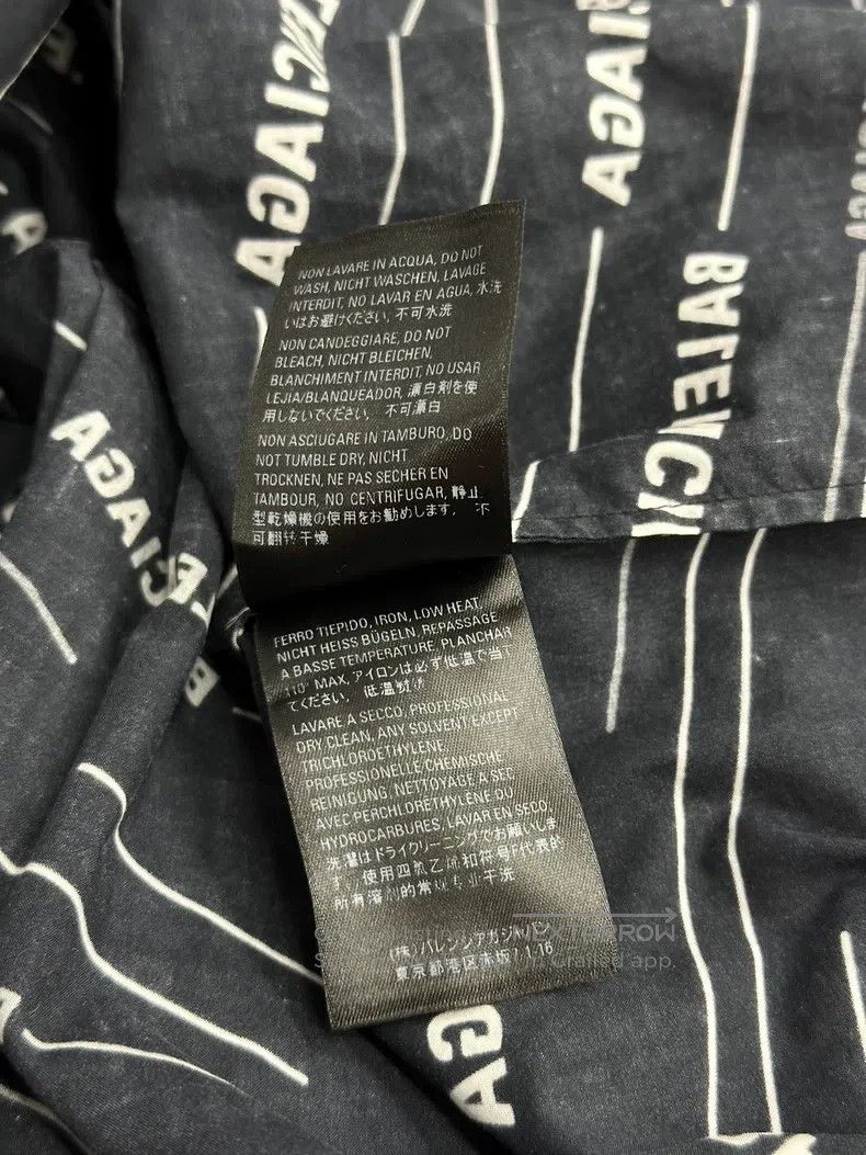 Balenciaga Balenciaga Short-sleeved shirt with full logo letters Size XS / US 0-2 / IT 36-38 - 9 Thumbnail