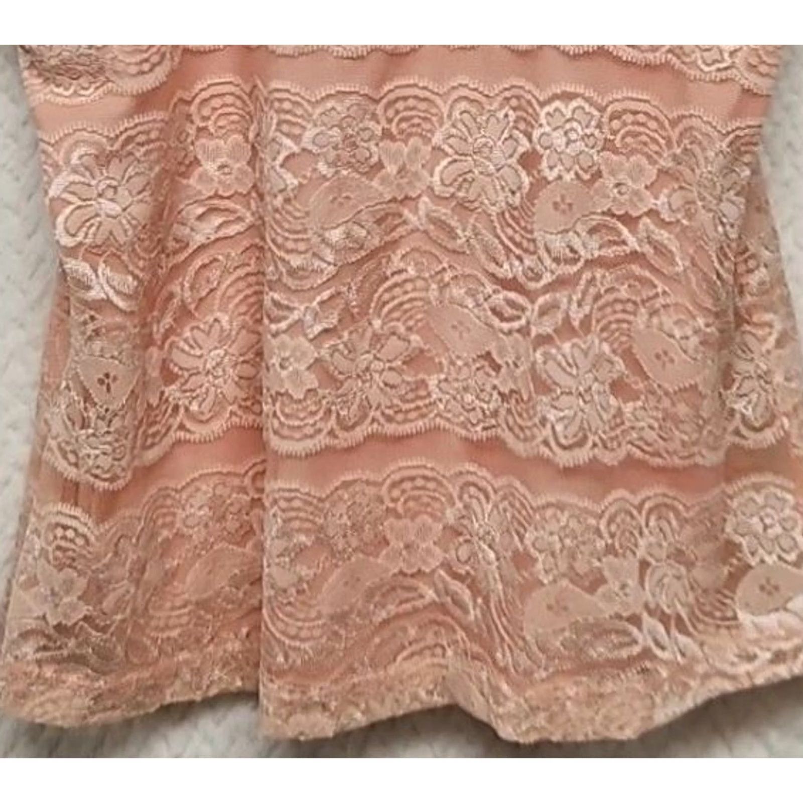 Vintage Y2K Peach Lace Cami Top XL V-Neck Nylon Lace Camisole USA Made Womens Shirt Size XL / US 12-14 / IT 48-50 - 3 Thumbnail