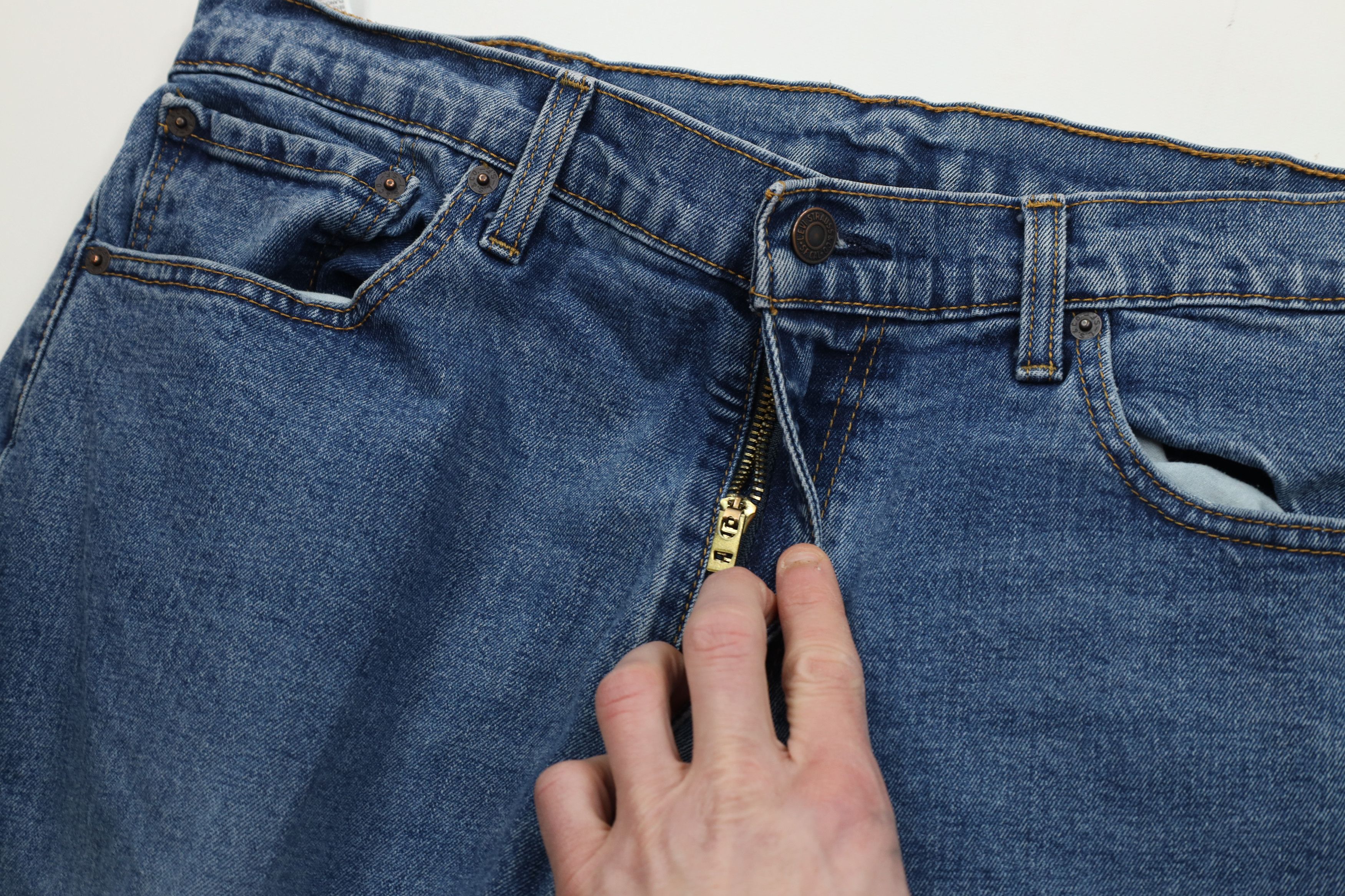 Levi's Vintage Y2K Levis 505 Regular Straight Leg Denim Jeans Size US 38 / EU 54 - 9 Thumbnail