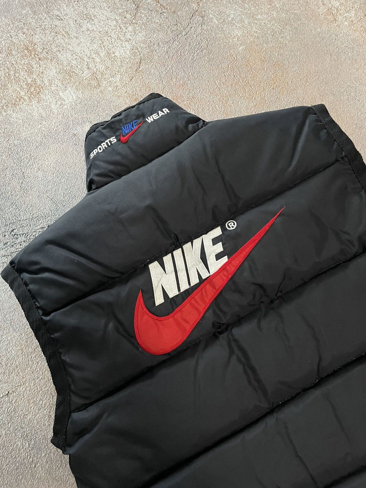 Nike ACG Vintage Nike ACG Reversible Puffer Vest Big Swoosh Size US M / EU 48-50 / 2 - 15 Thumbnail