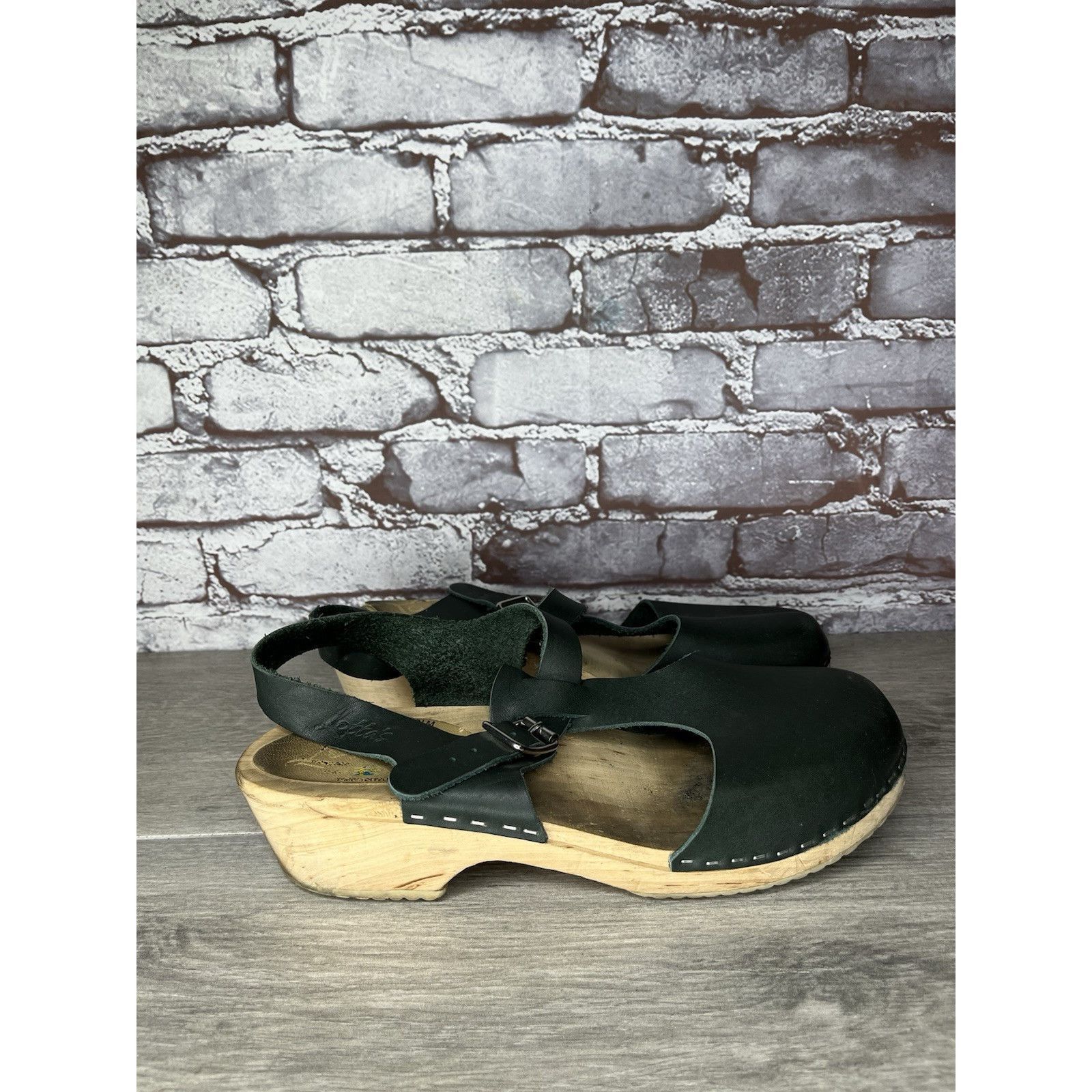 Swedish Hasbeens Swedish Hasbeens Black Leather T-Strap Wooden Clogs Shoes Wo Size US 10.5 / IT 40.5 - 4 Thumbnail