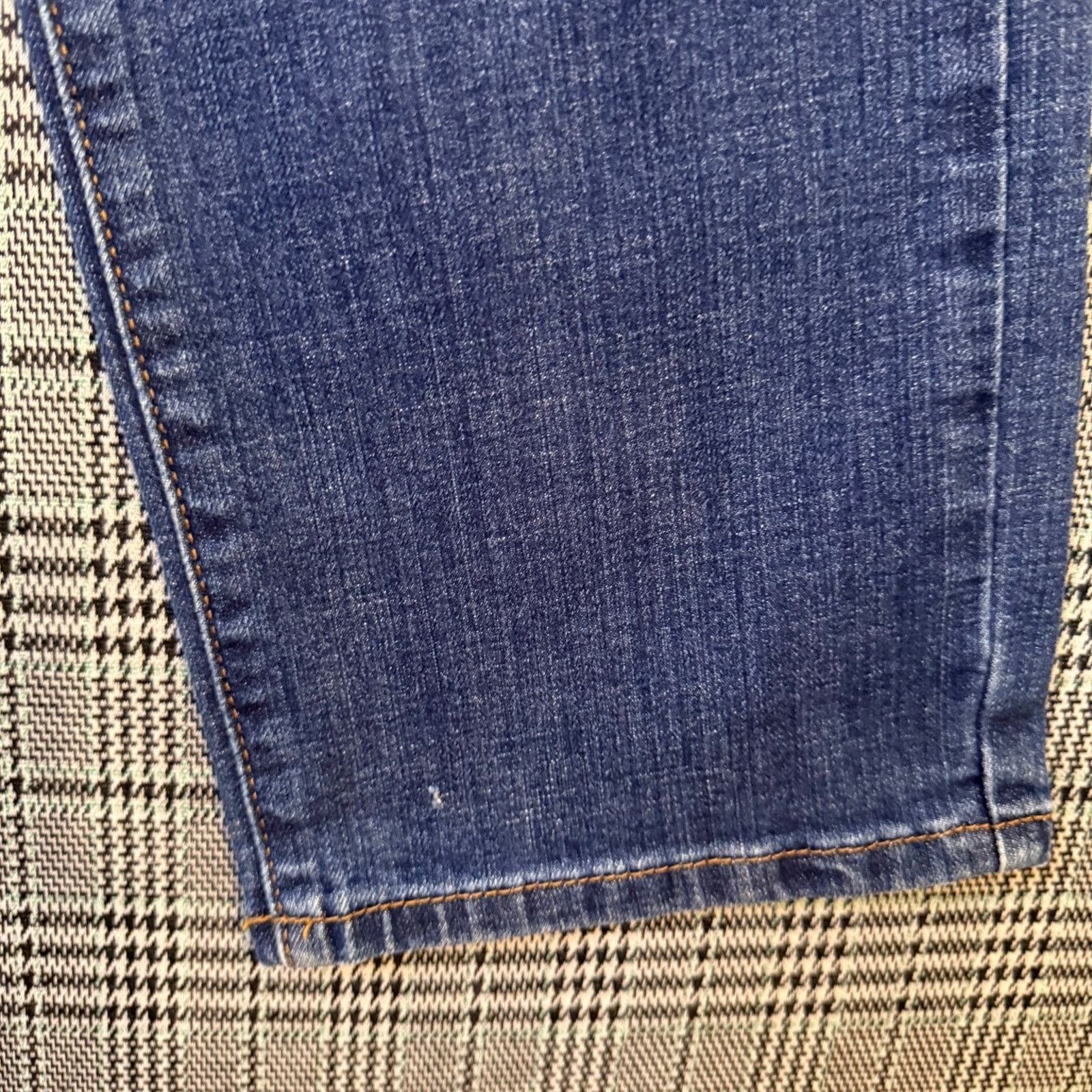 Lucky Brand Lucky Brand Men's Jeans Blue Wash 32x32 Straight Denim Size US 32 / EU 48 - 4 Thumbnail