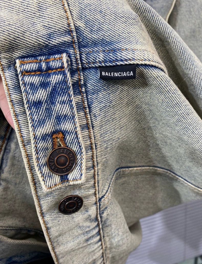 Balenciaga Balenciaga size 38 Denim jacket + coat Size US XS / EU 42 / 0 - 7 Thumbnail