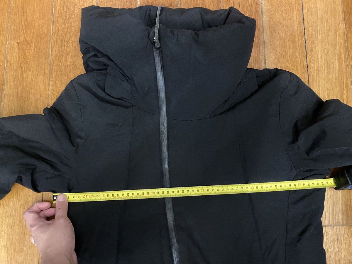 The Viridi-anne Iconic TVA hooded down jacket JP4 Size US L / EU 52-54 / 3 - 19 Thumbnail
