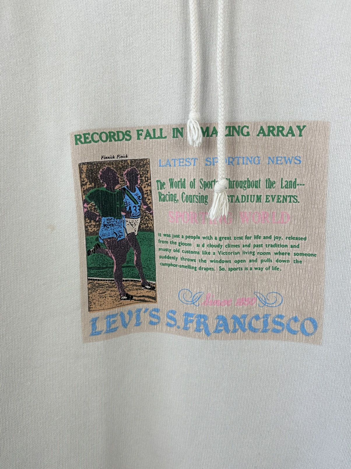 Levi's Vintage Levi’s Print Logo Distressed Ivory Women’s Hoodie Size M / US 6-8 / IT 42-44 - 3 Thumbnail