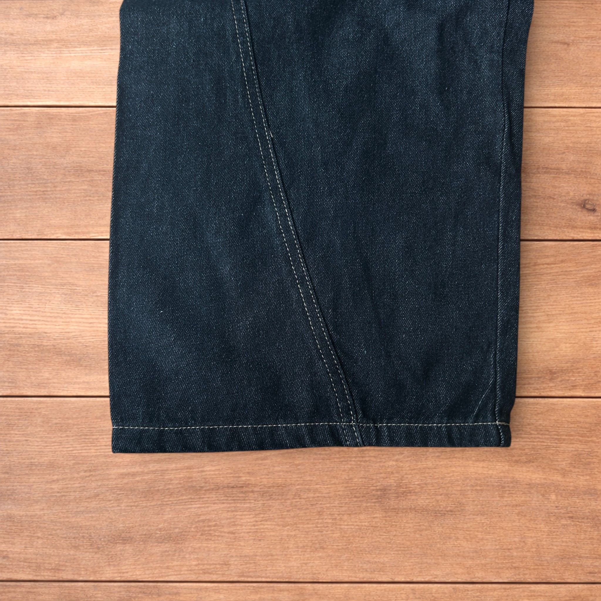 Japanese Brand Baggy wide leg jeans with leopard print in dark blue. Size US 36 / EU 52 - 8 Thumbnail