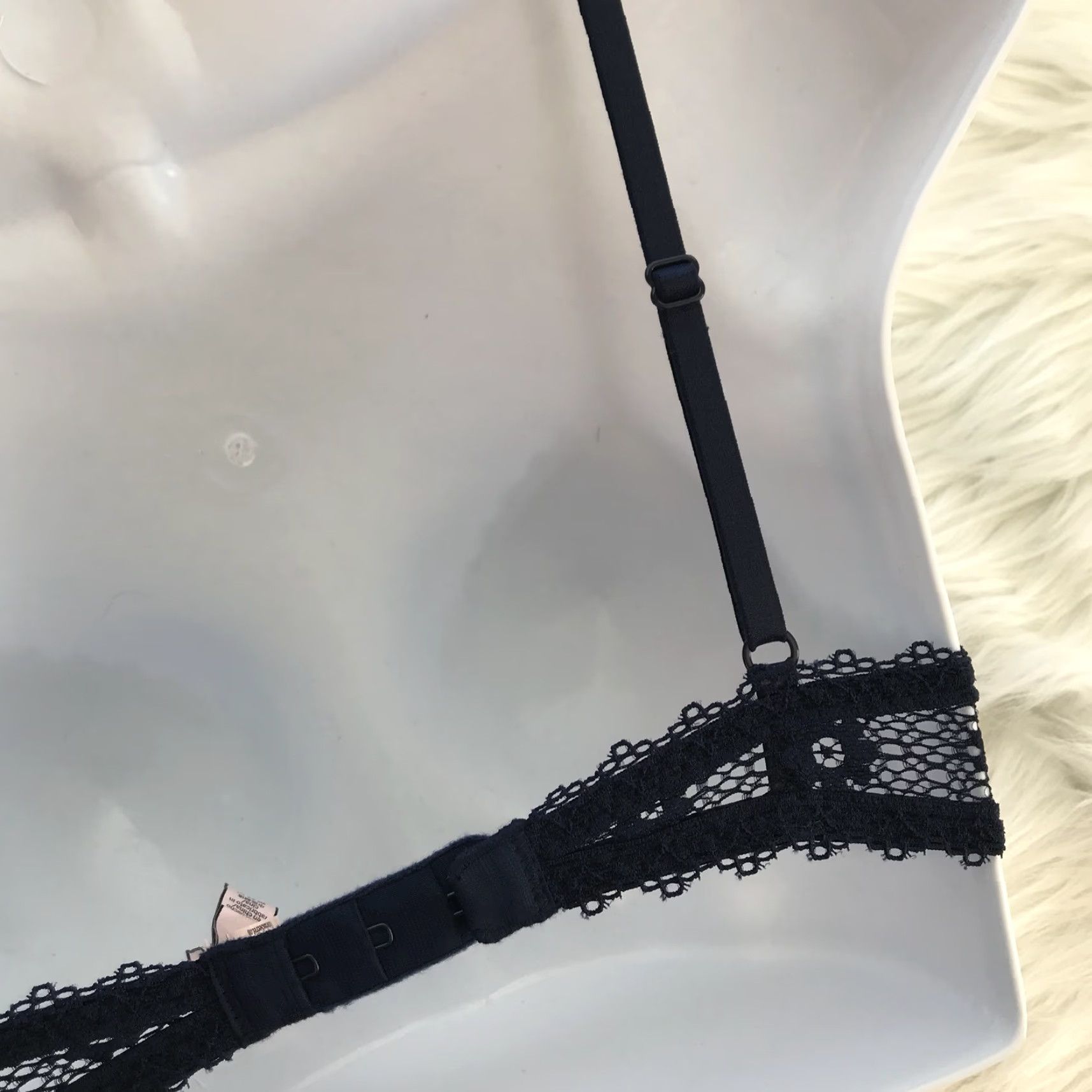 Victoria's Secret Victoria's Secret Bralette Bra XS Dark Blue Floral Lace Underwire NWT Womens Size ONE SIZE - 5 Thumbnail